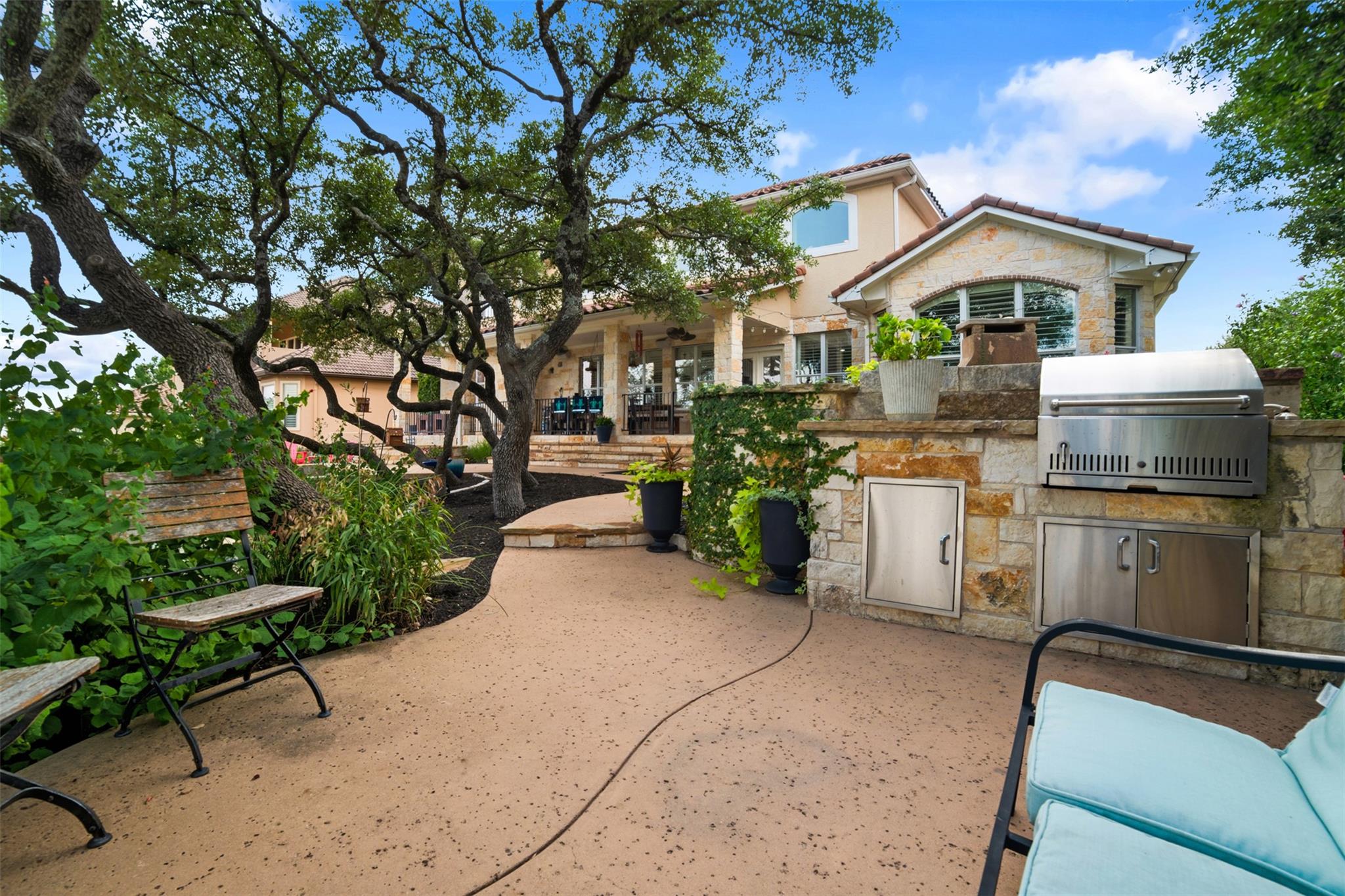 4605 Bat Falcon Dr, Austin, TX 78738