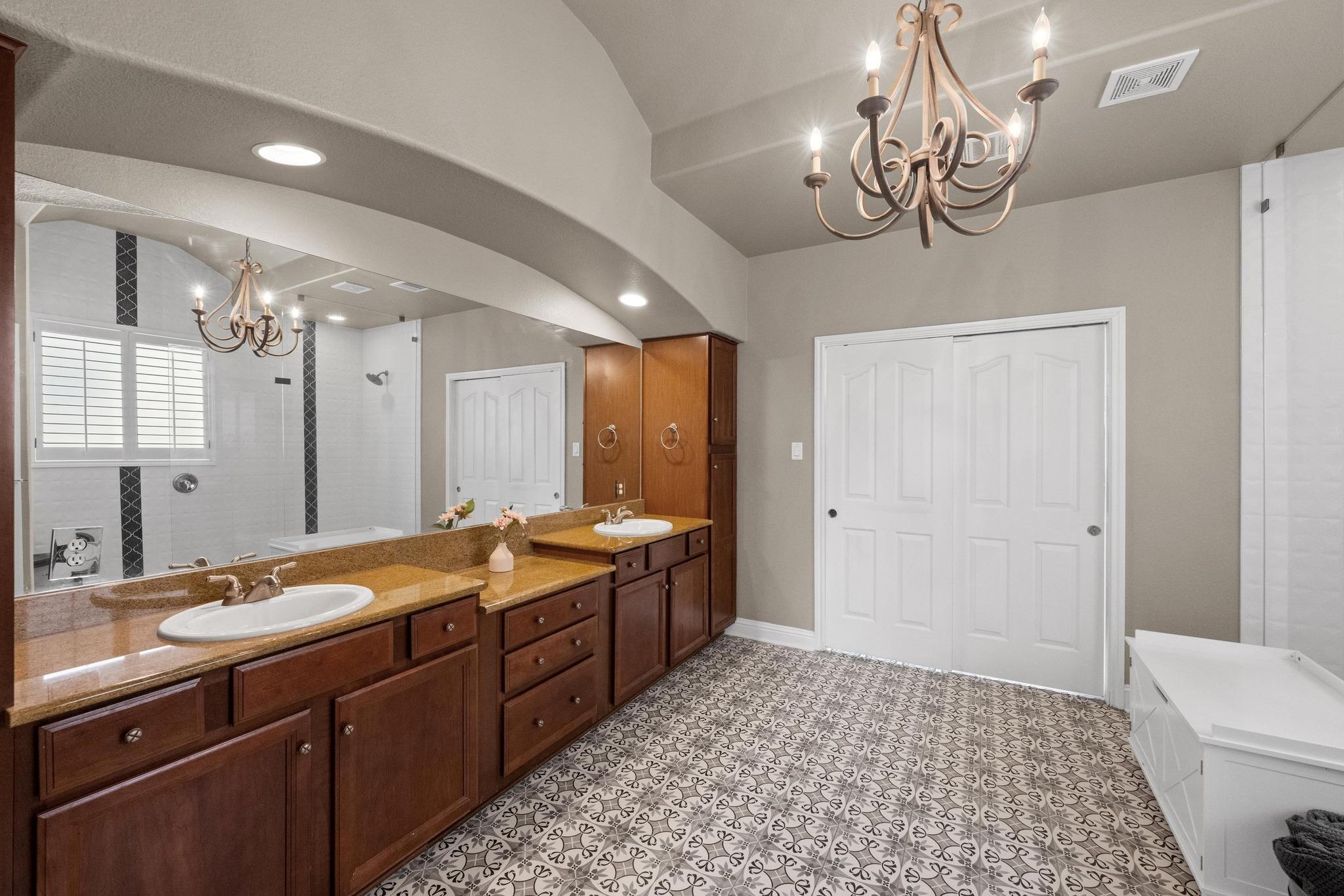 4605 Bat Falcon Dr, Austin, TX 78738