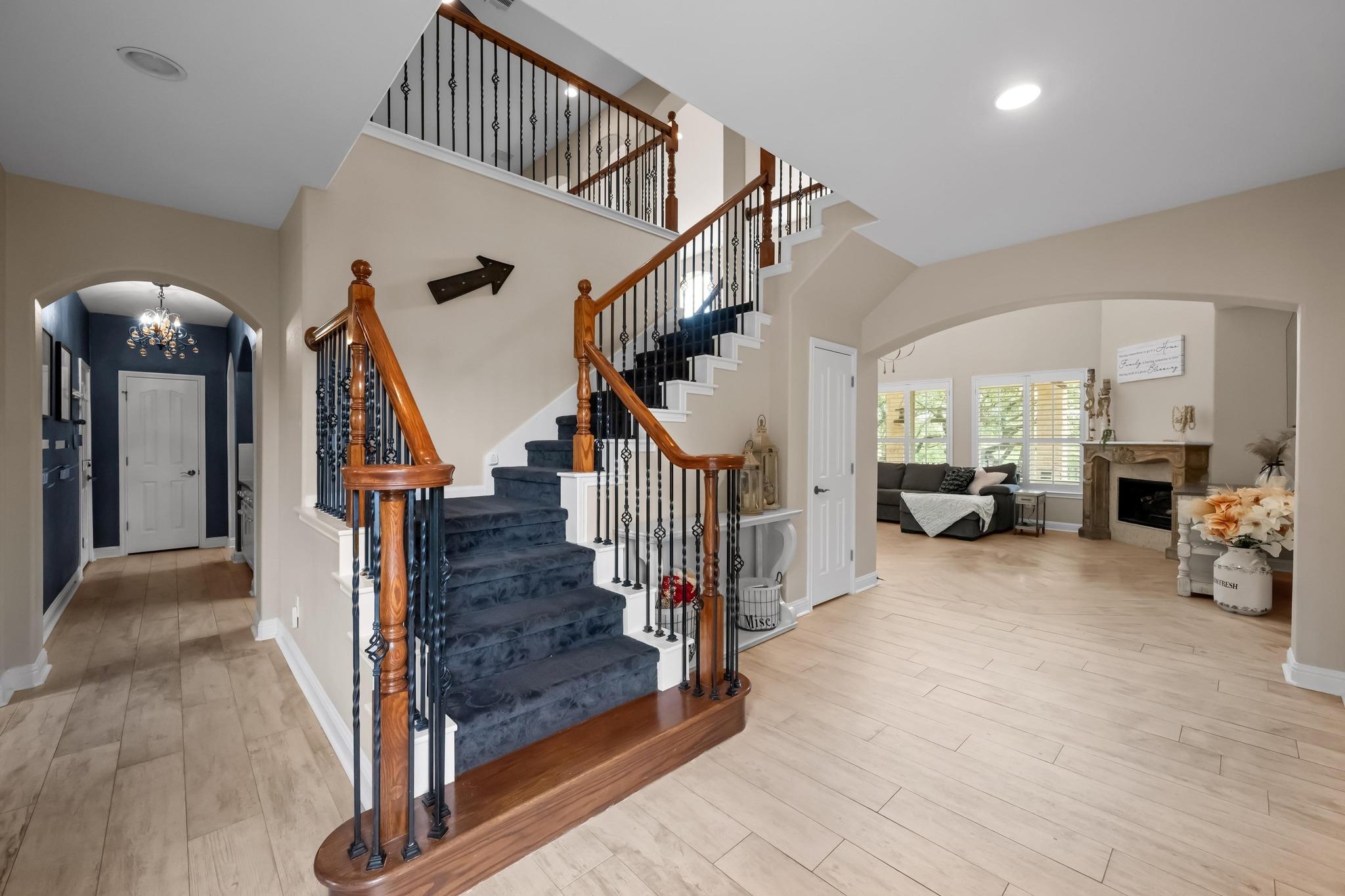 4605 Bat Falcon Dr, Austin, TX 78738