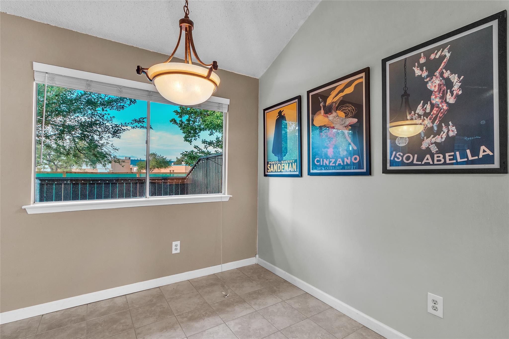 1028 Verbena Dr, Austin, TX 78750