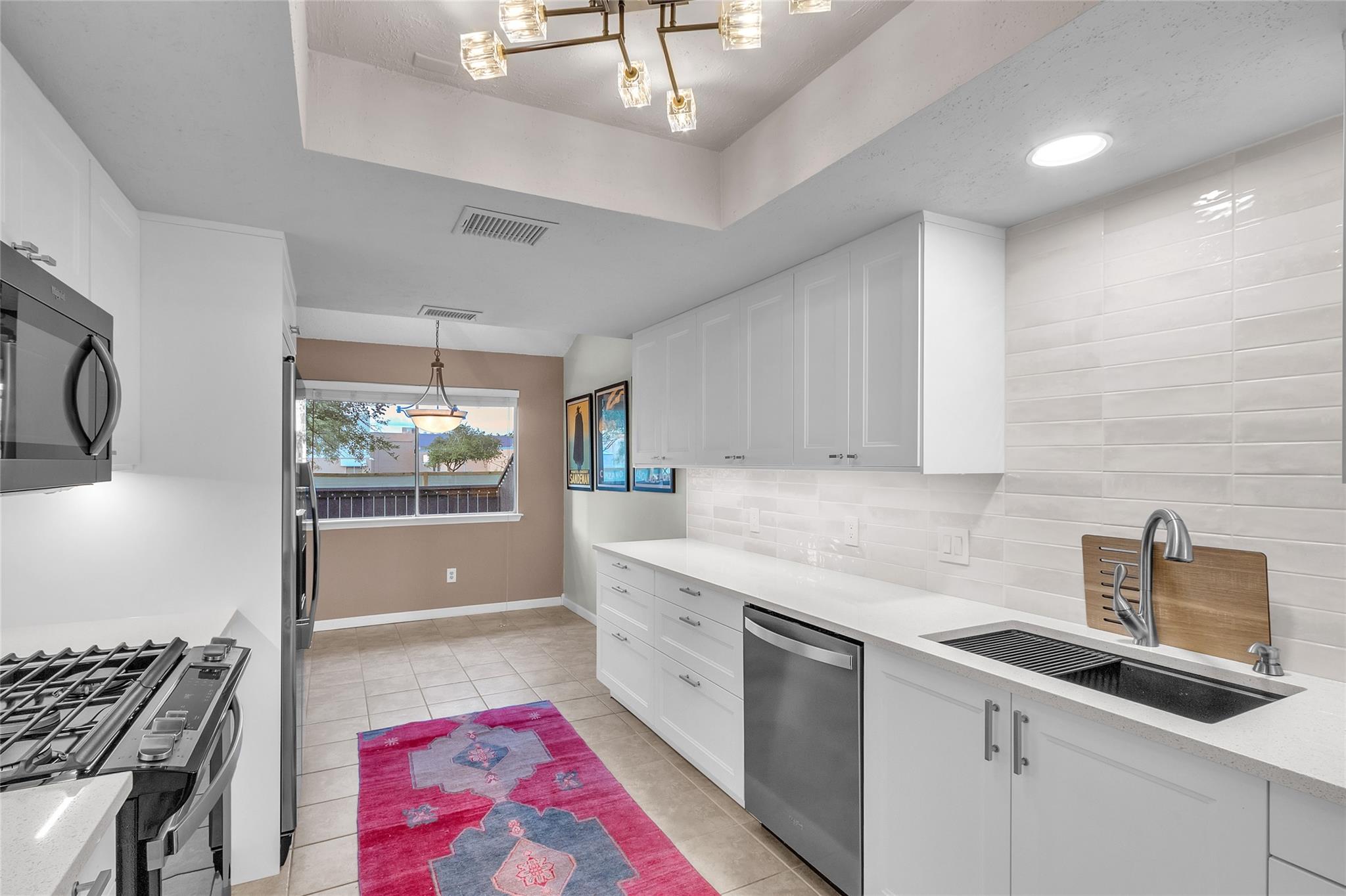 1028 Verbena Dr, Austin, TX 78750