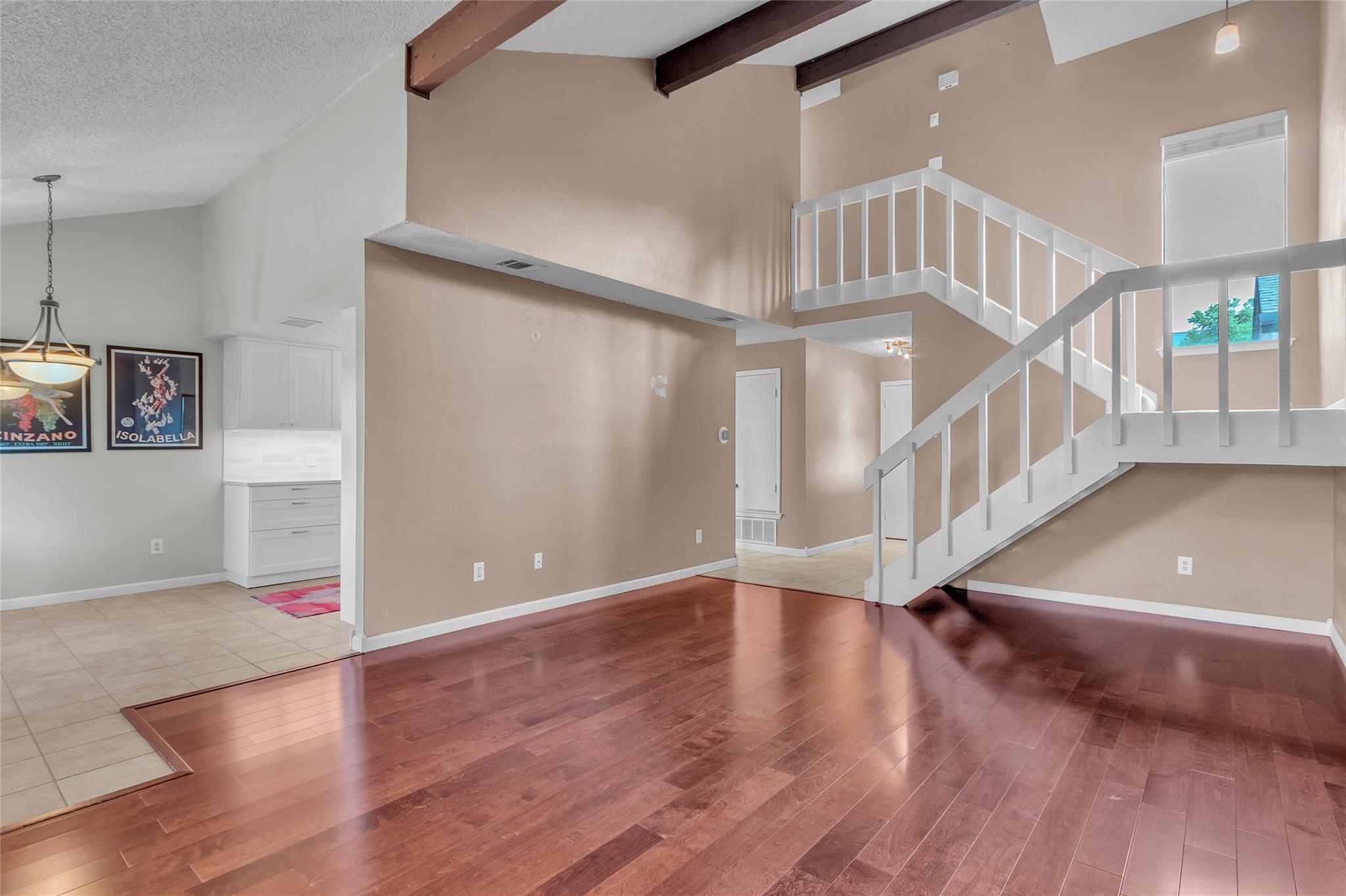 1028 Verbena Dr, Austin, TX 78750