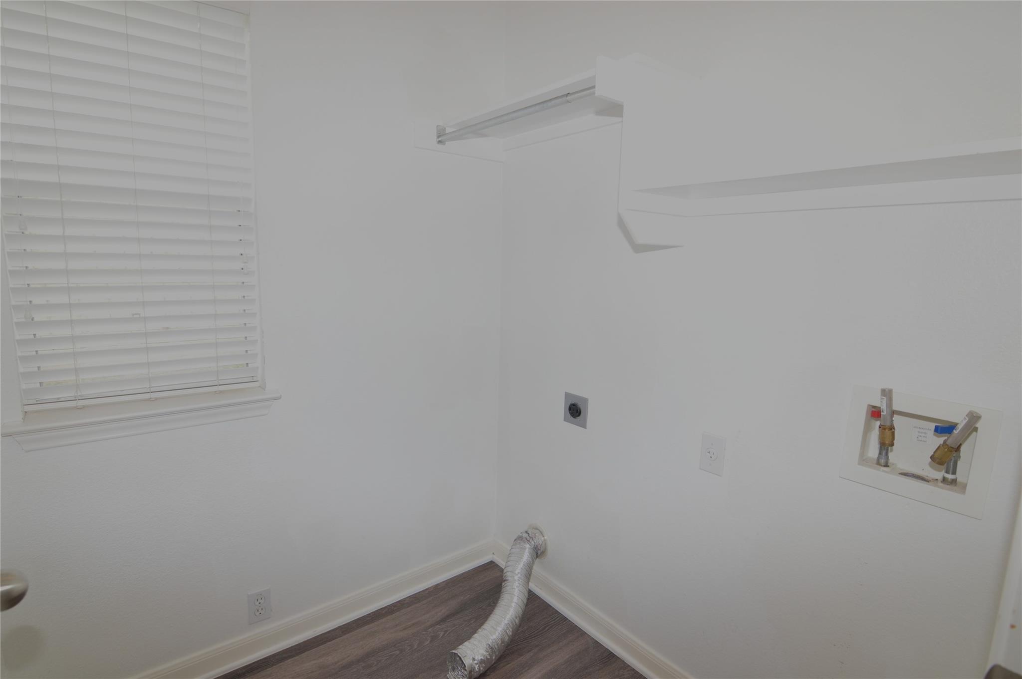 801 Barefoot Cv, Round Rock, TX 78665