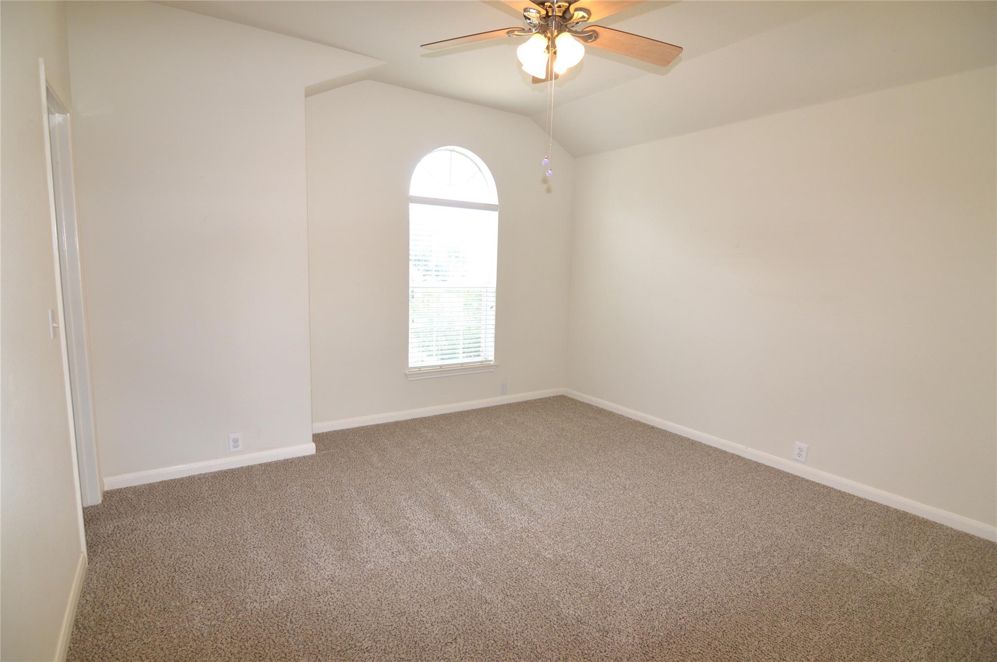 801 Barefoot Cv, Round Rock, TX 78665