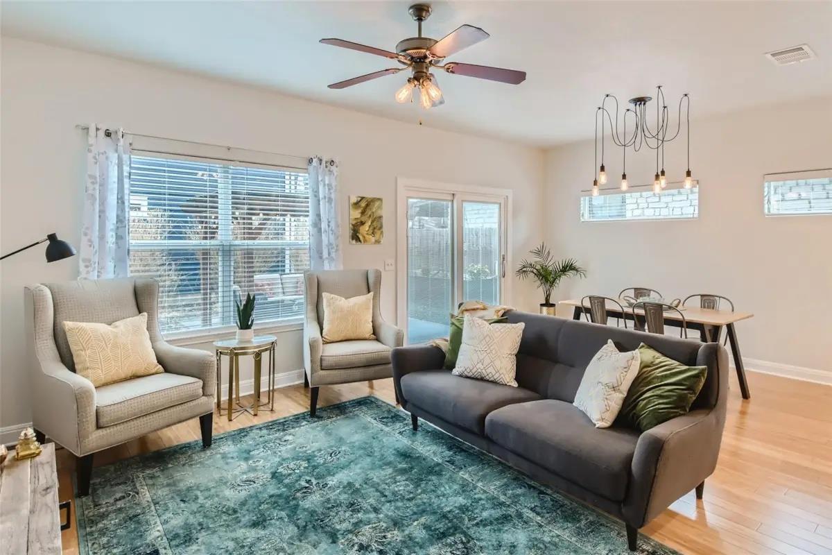 311 Blackson Ave # A, Austin, TX 78752