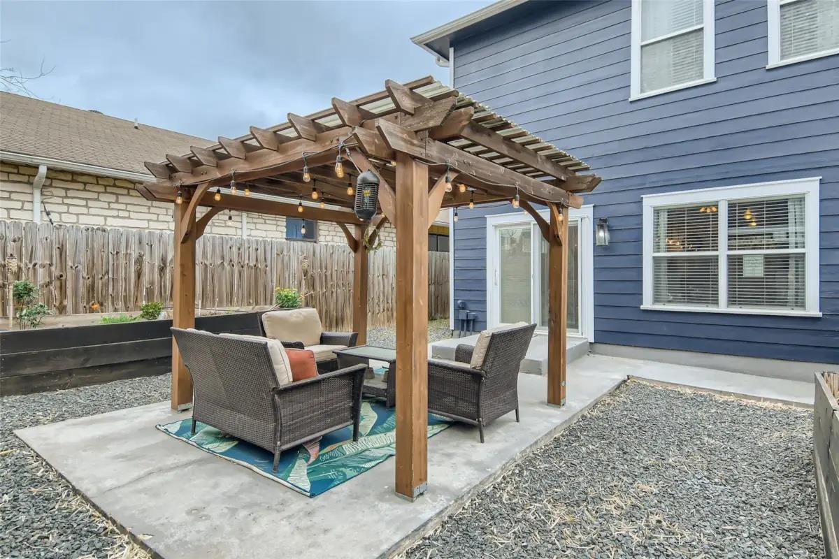 311 Blackson Ave # A, Austin, TX 78752