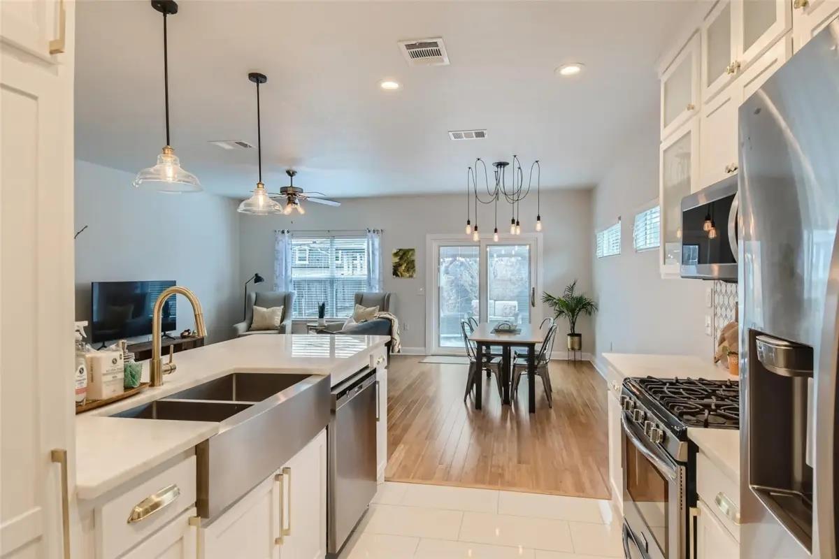 311 Blackson Ave # A, Austin, TX 78752