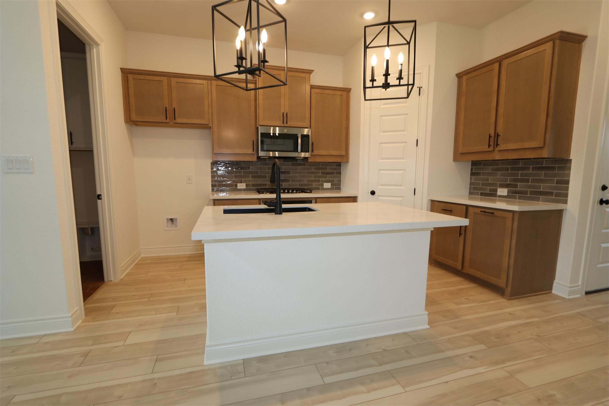 388 Heritage Forest Pkwy, Dripping Springs, TX 78620