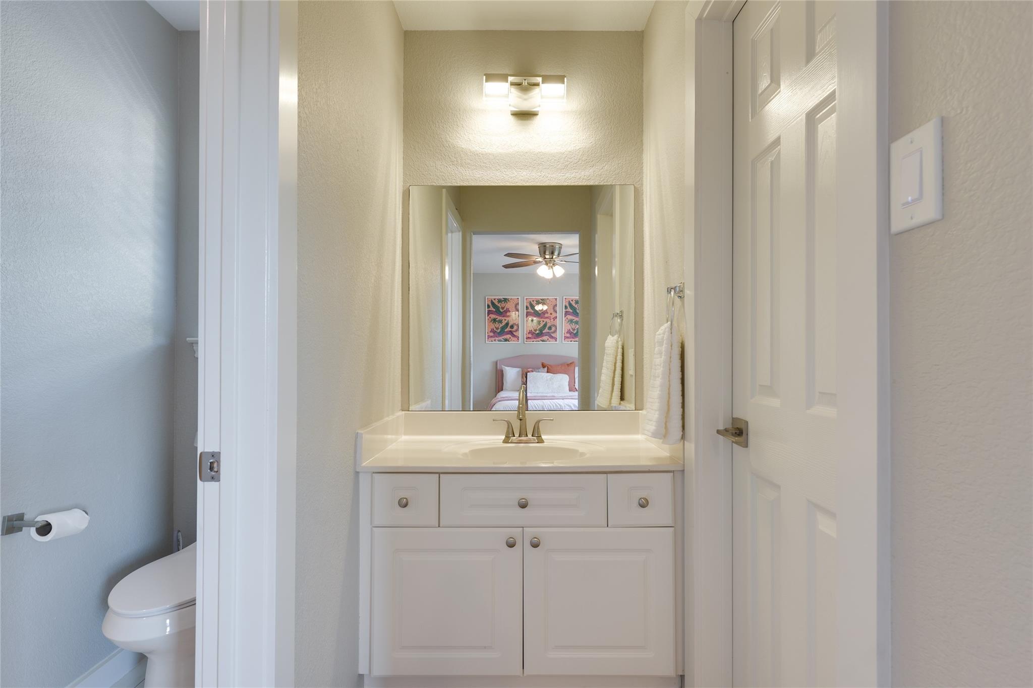 4105 Canyon Glen Cir, Austin, TX 78732