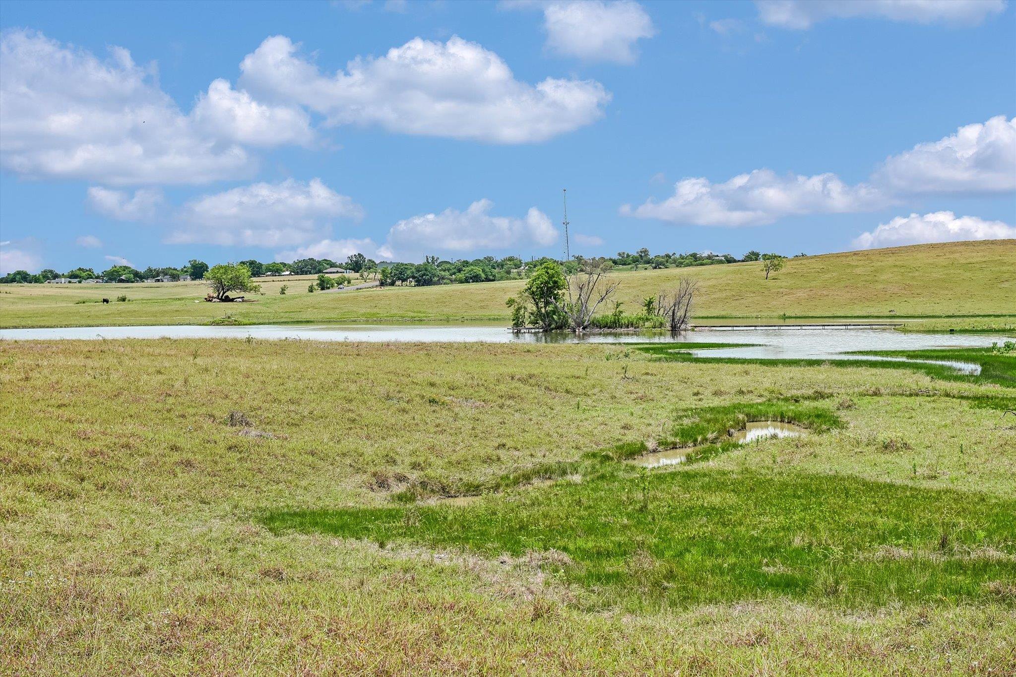 1157 Lago Vista St, San Marcos, TX 78666