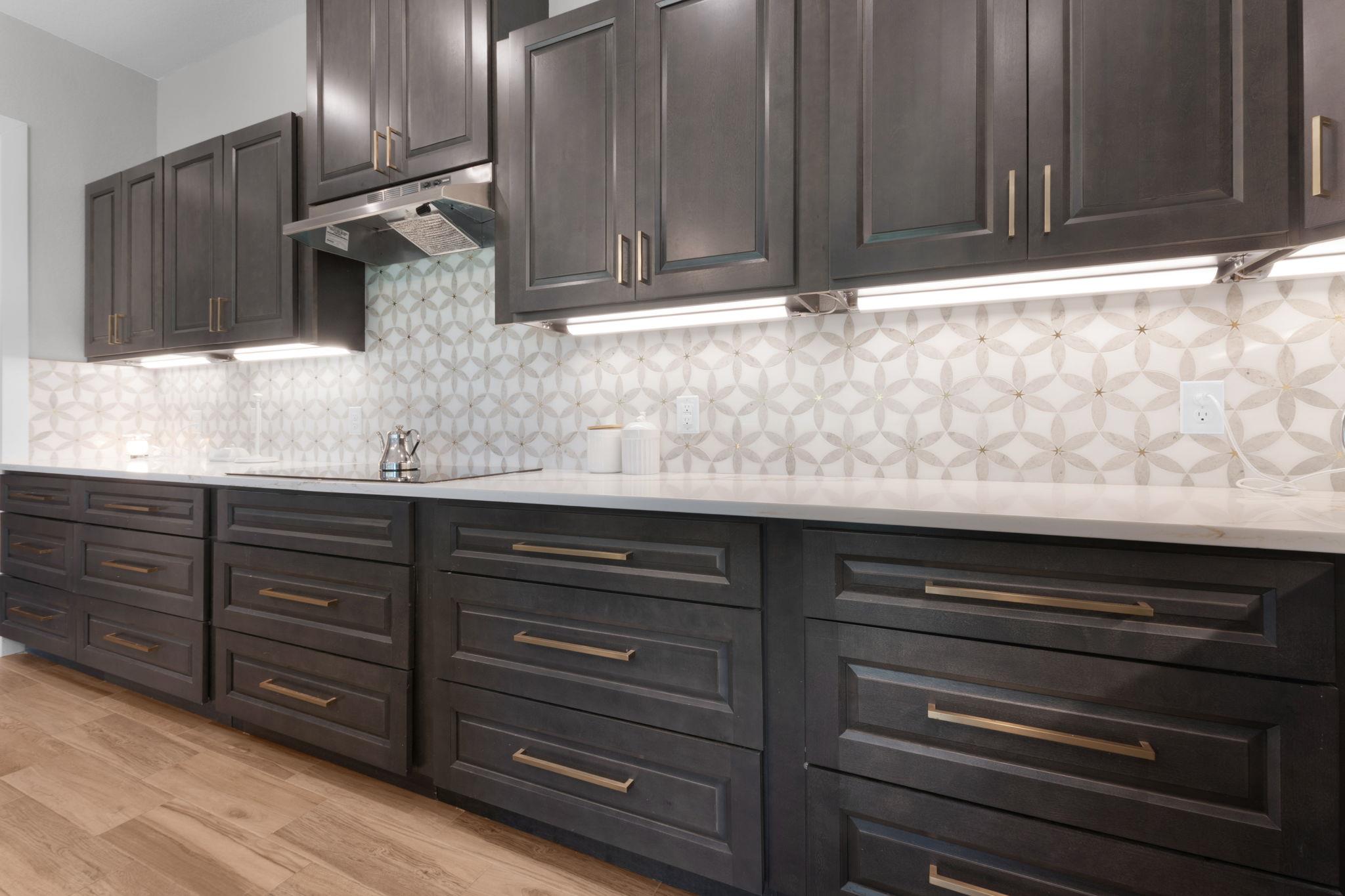 908 Sandy Mountain Dr, Llano, TX 78643