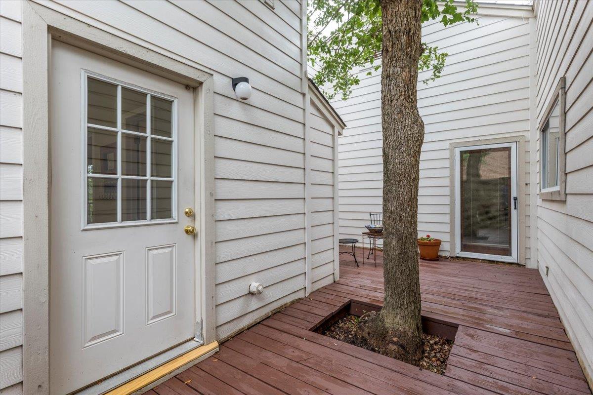 124 Hurst Creek Rd, Austin, TX 78734