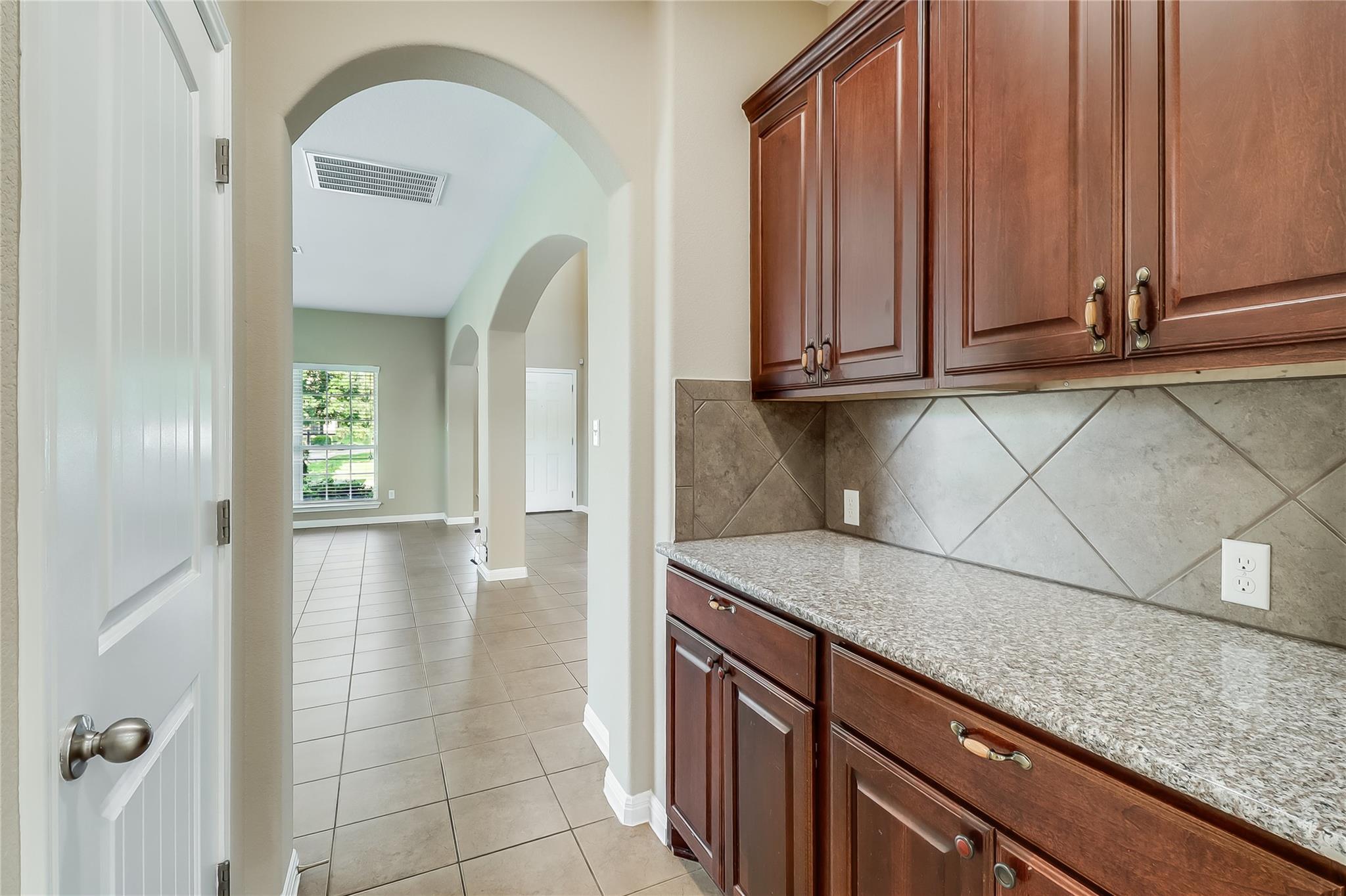 401 Silver Trl, Round Rock, TX 78664