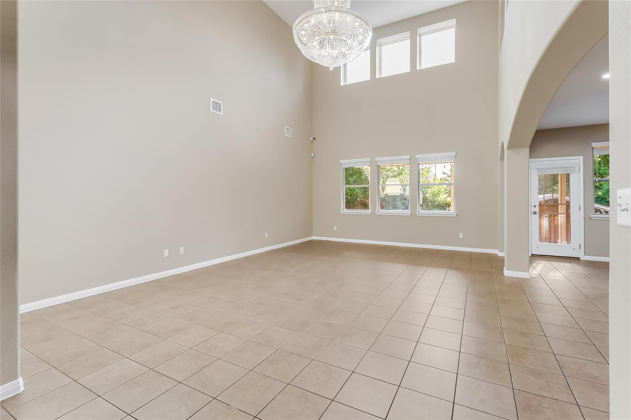 401 Silver Trl, Round Rock, TX 78664
