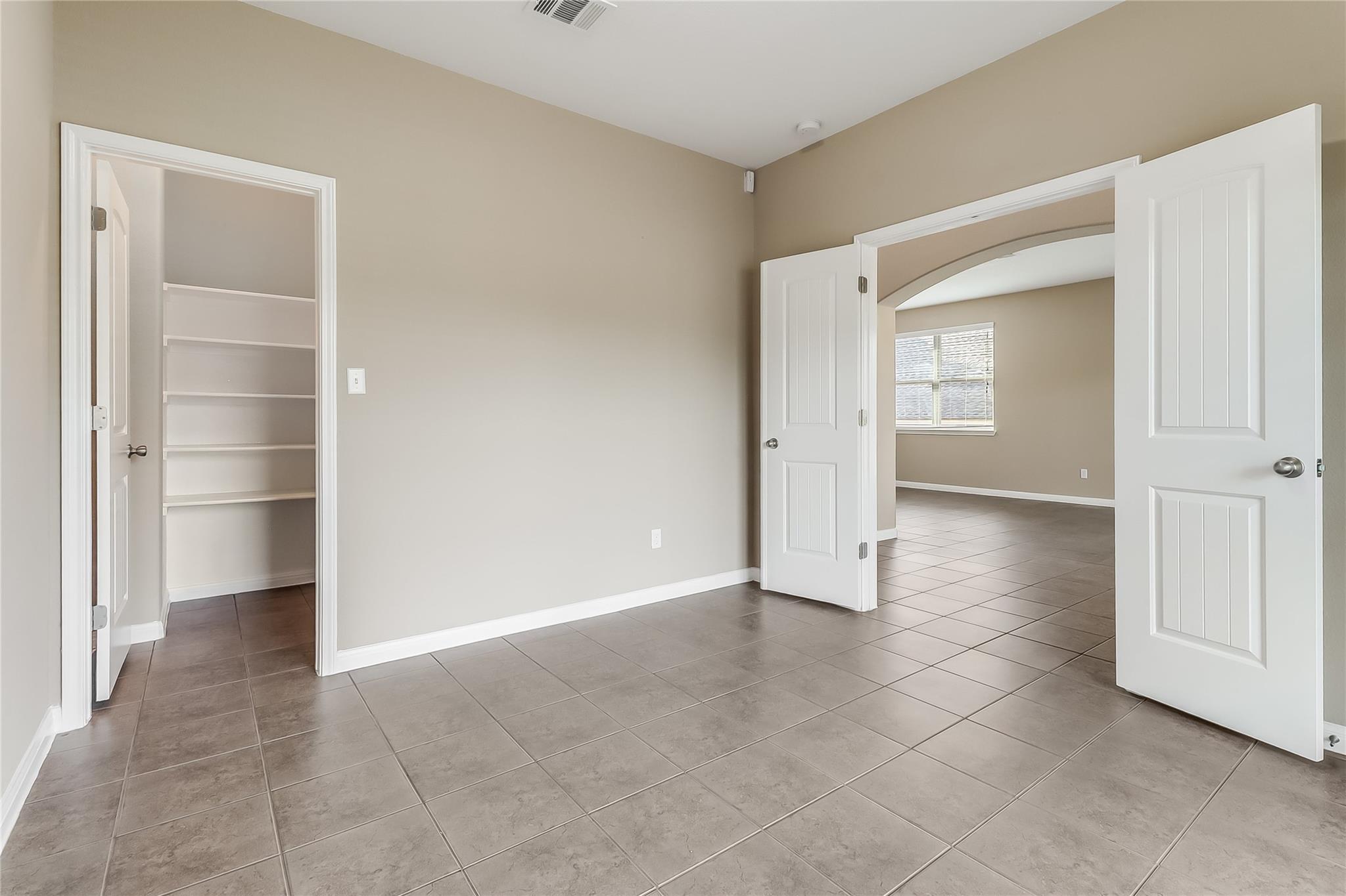 401 Silver Trl, Round Rock, TX 78664