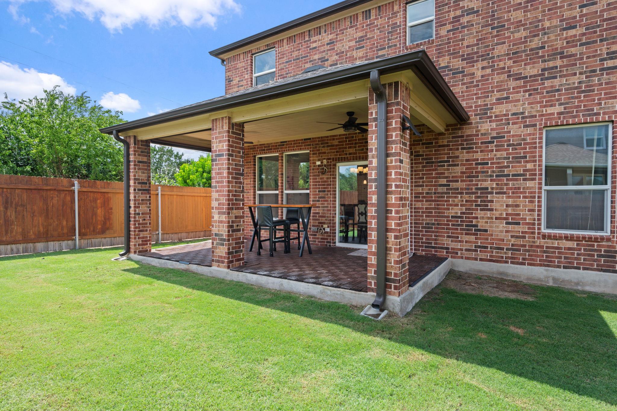 716 Madalin Rue Ct, Leander, TX 78641