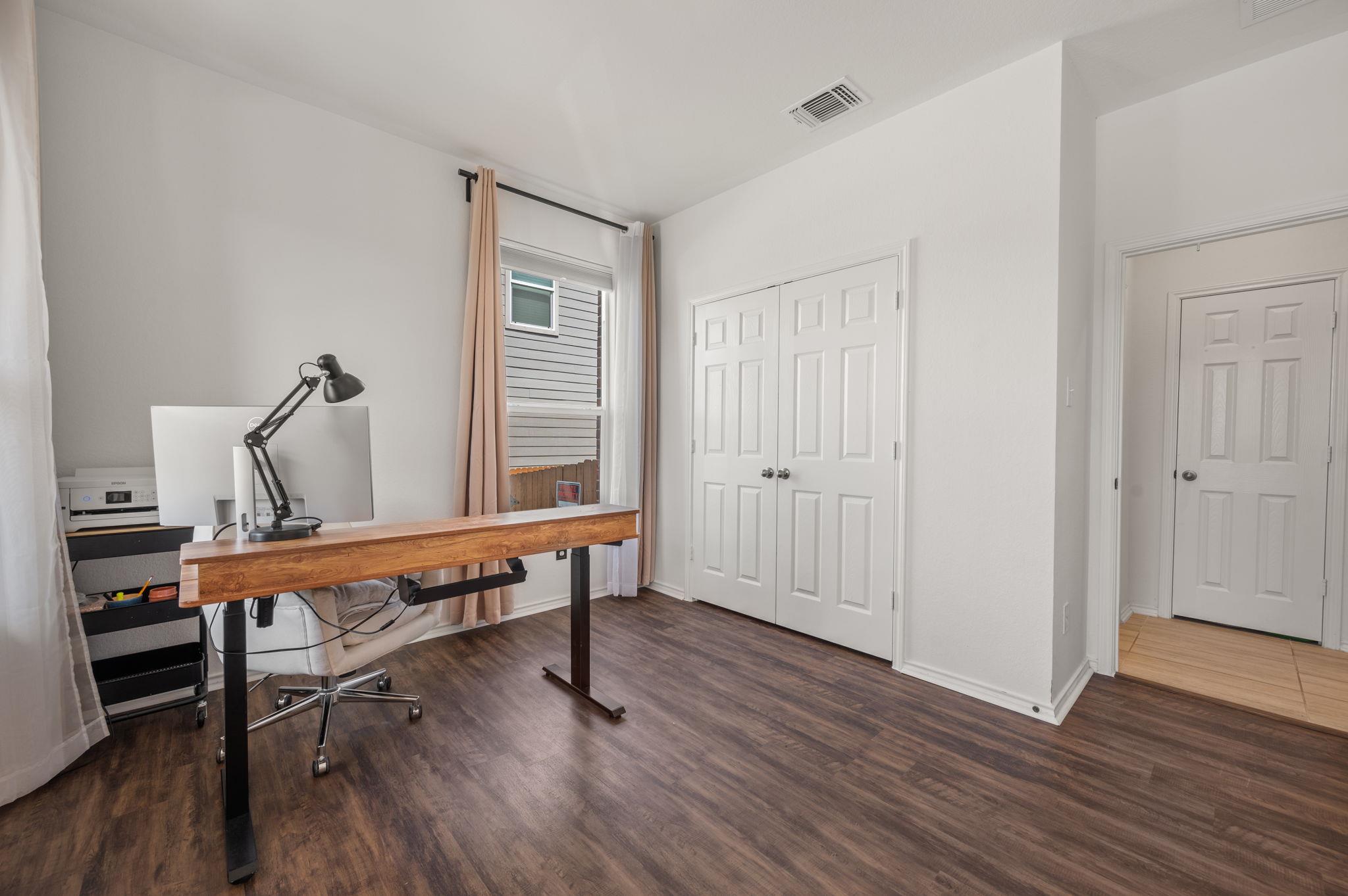 716 Madalin Rue Ct, Leander, TX 78641