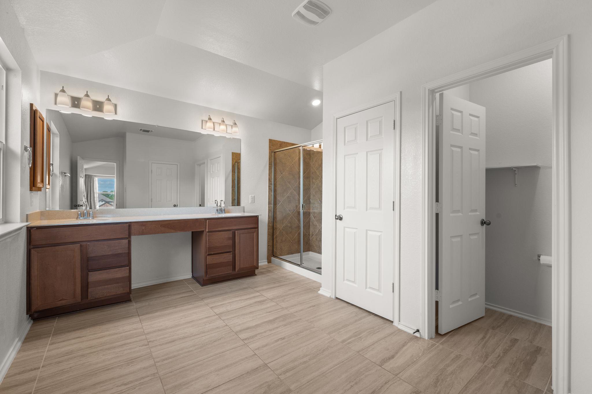 716 Madalin Rue Ct, Leander, TX 78641