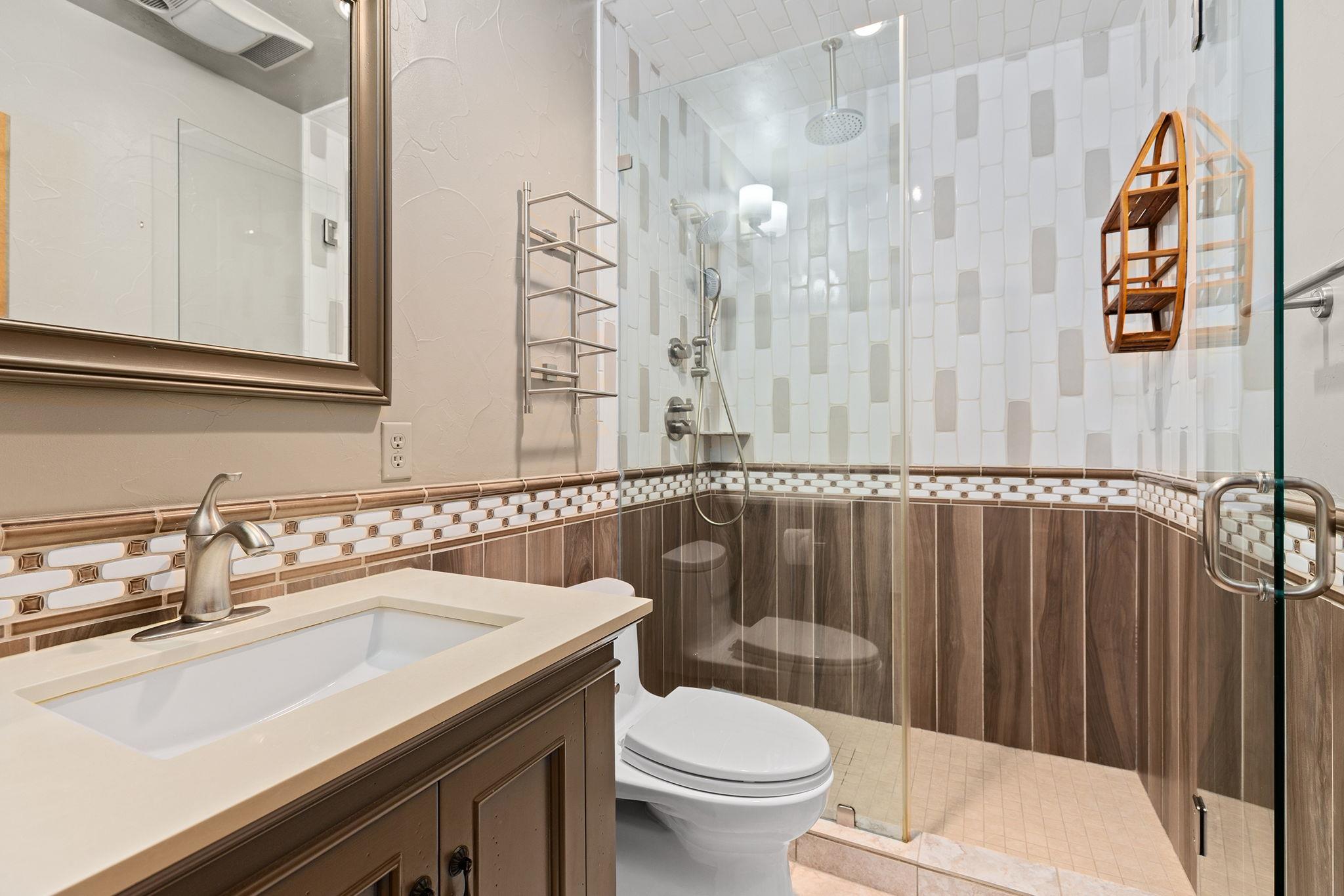 1204 Oak Hollow Dr, Leander, TX 78641
