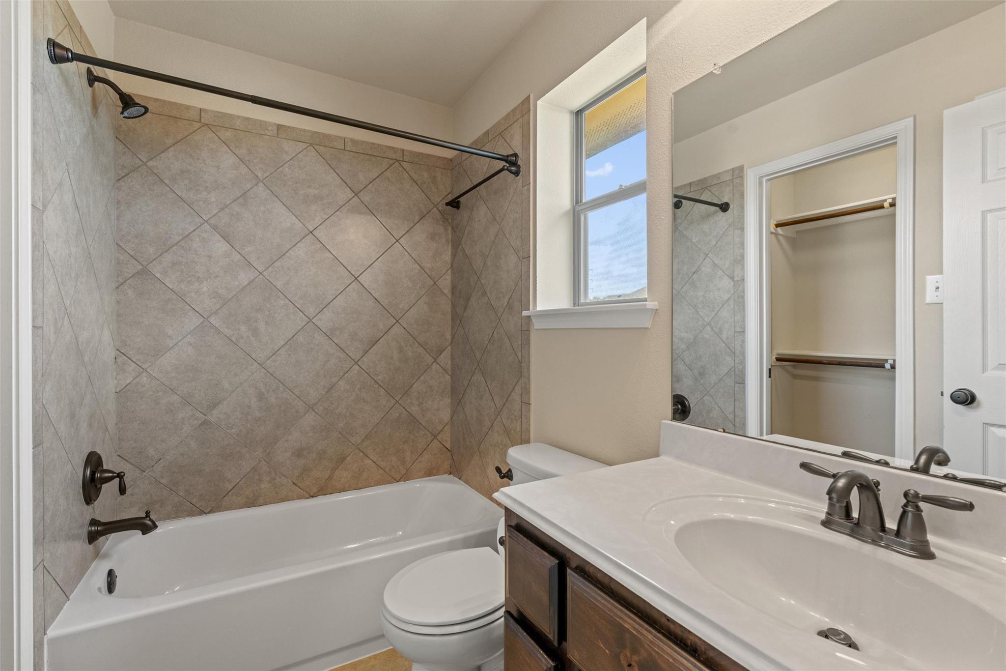 100 Calima Cv, Round Rock, TX 78681