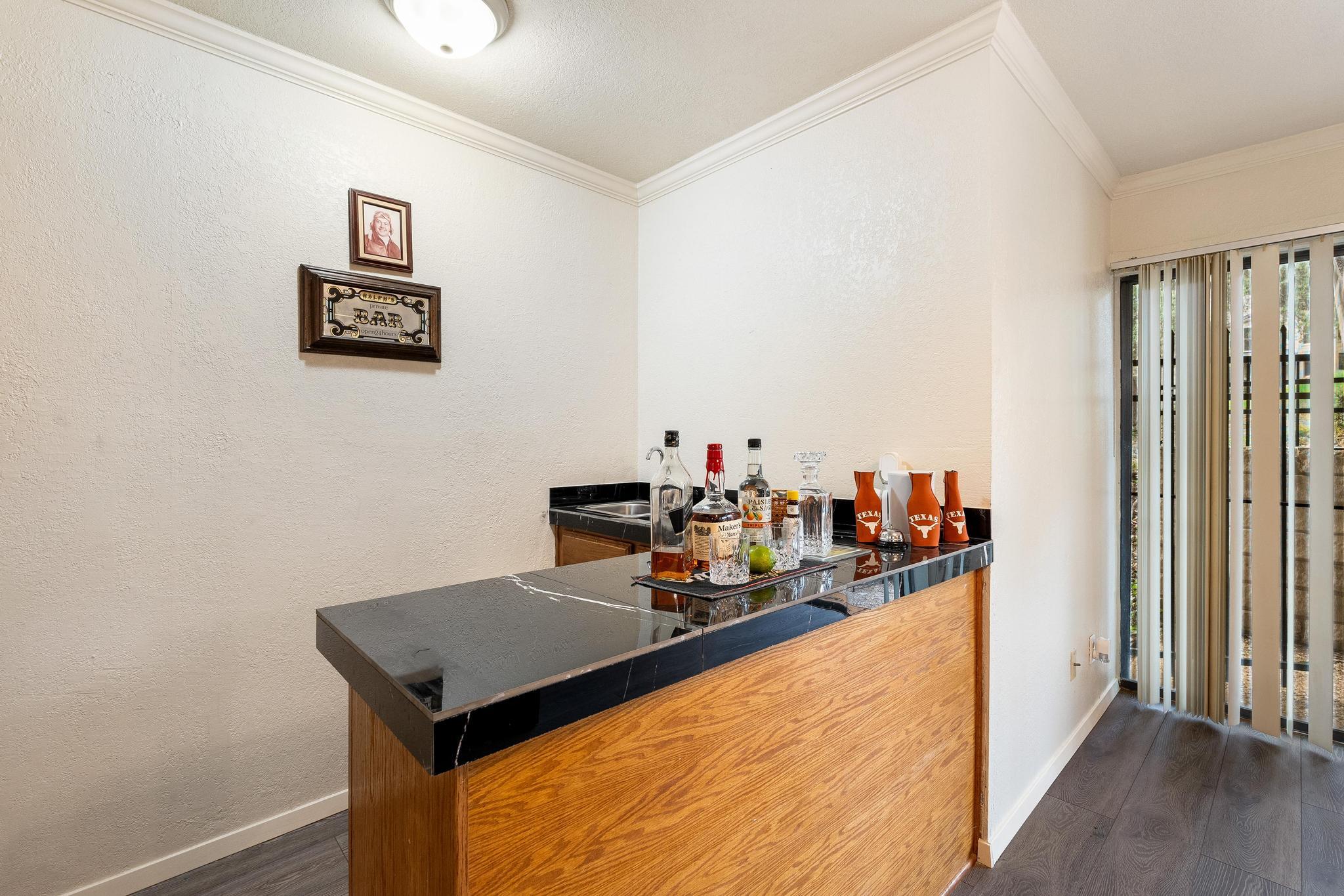 6033 Mount Bonnell Cv, Austin, TX 78731