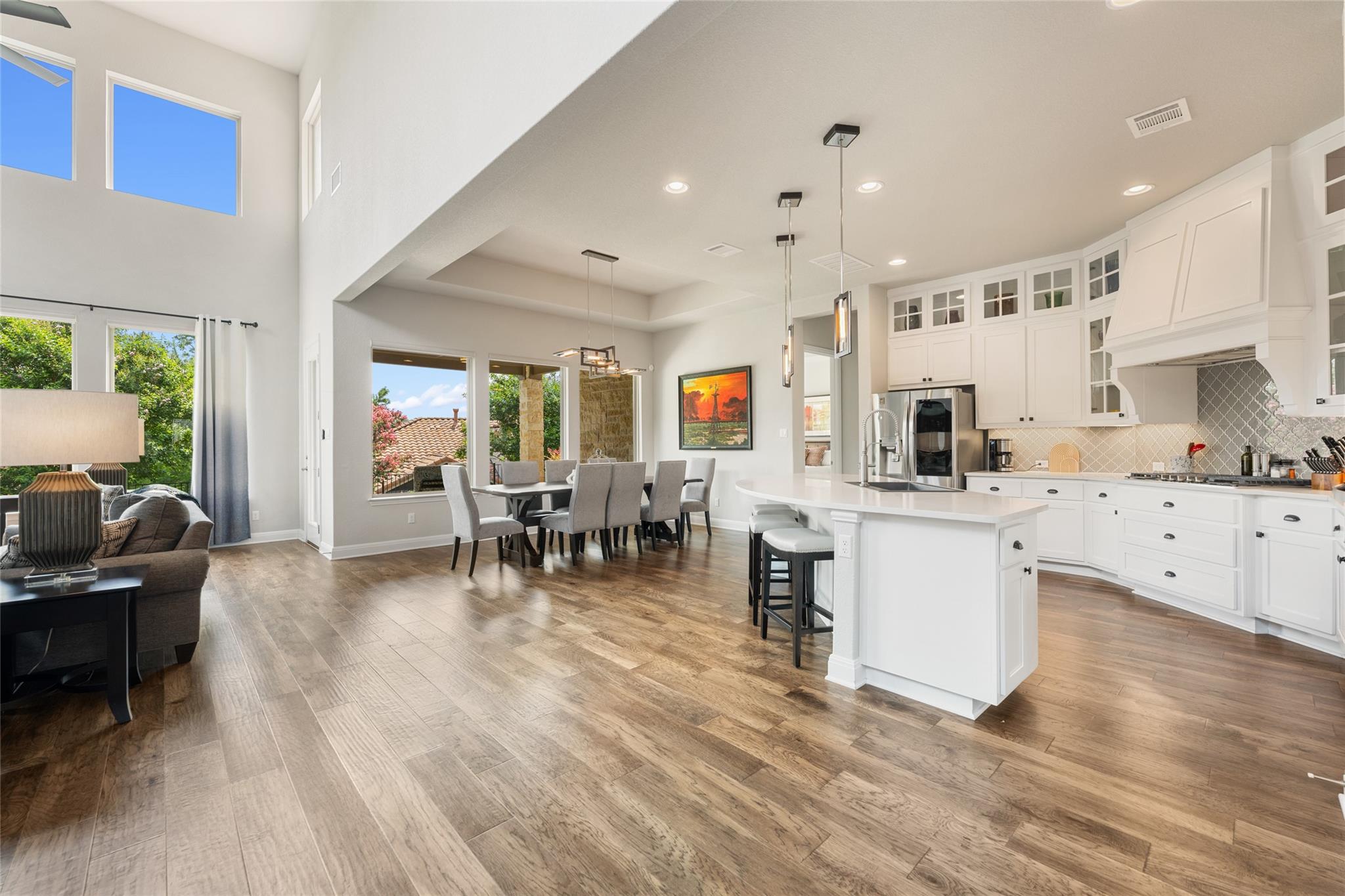 105 Curacao Ct, Austin, TX 78738