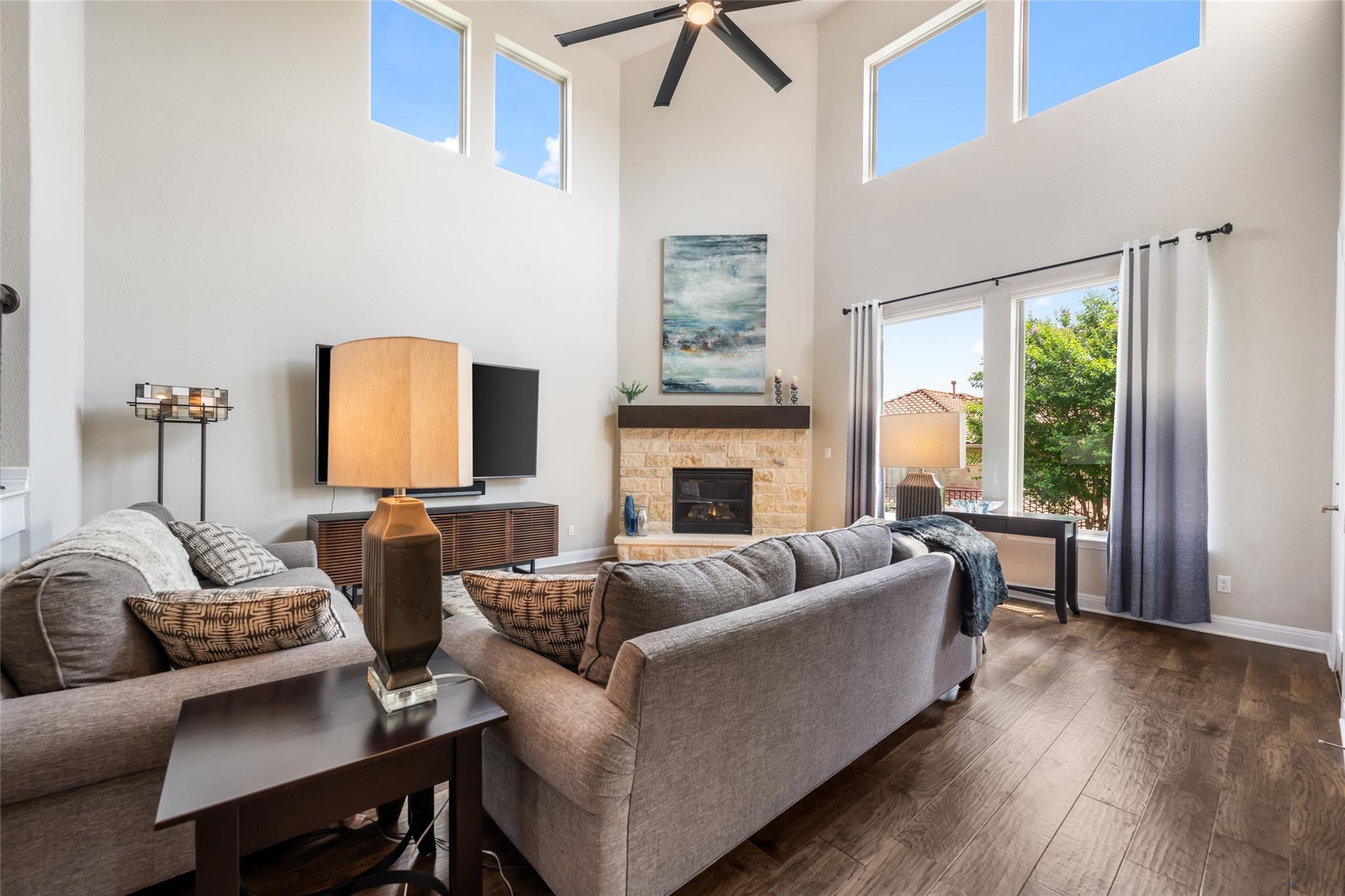 105 Curacao Ct, Austin, TX 78738