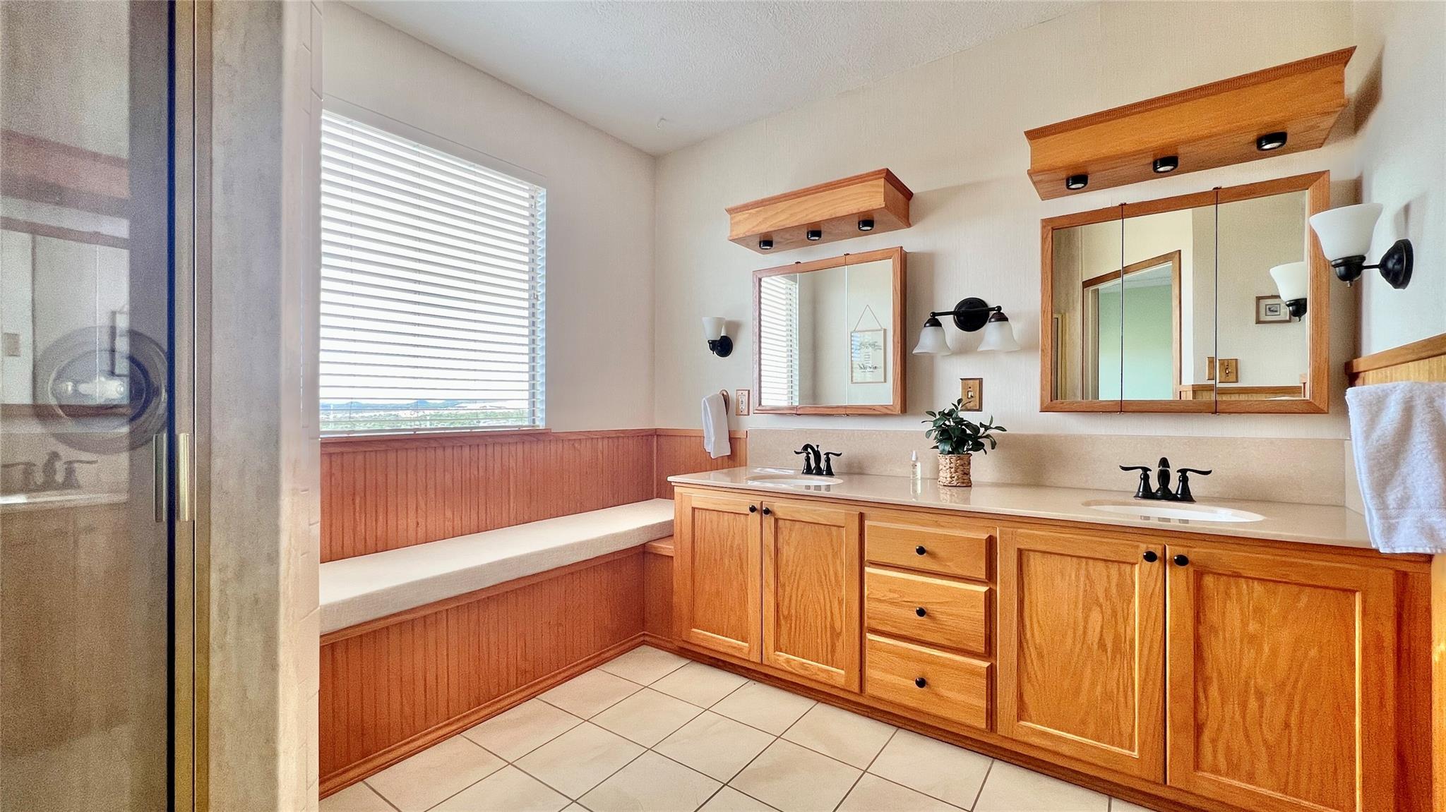 21009 Fawn Ridge Dr, Lago Vista, TX 78645