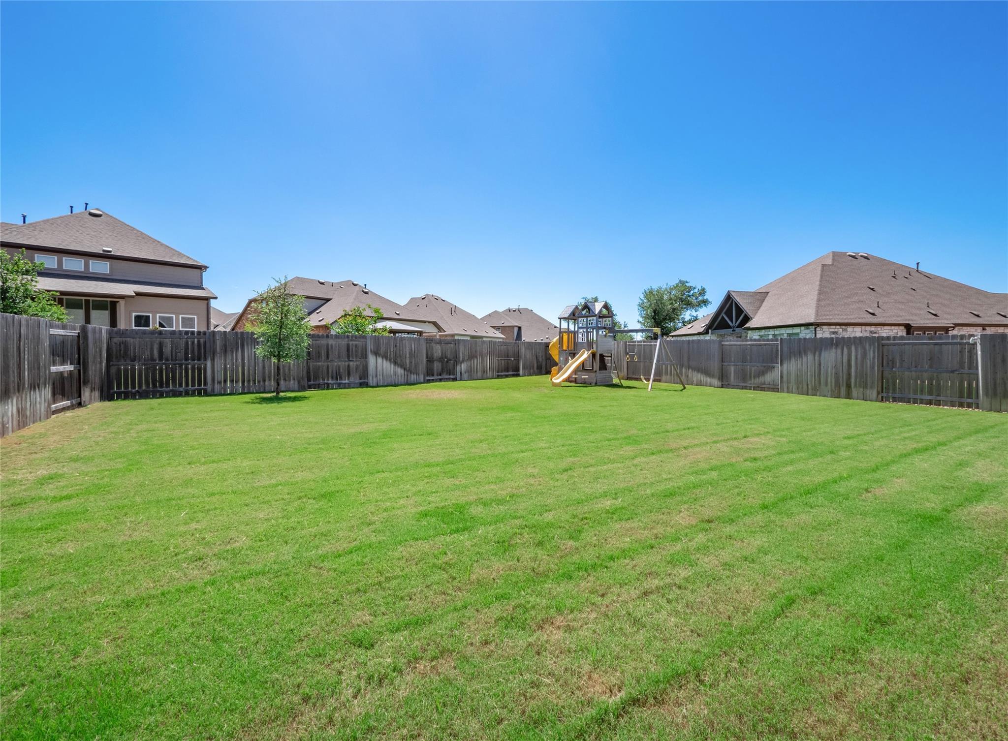 2320 Lucky Ln, Leander, TX 78641
