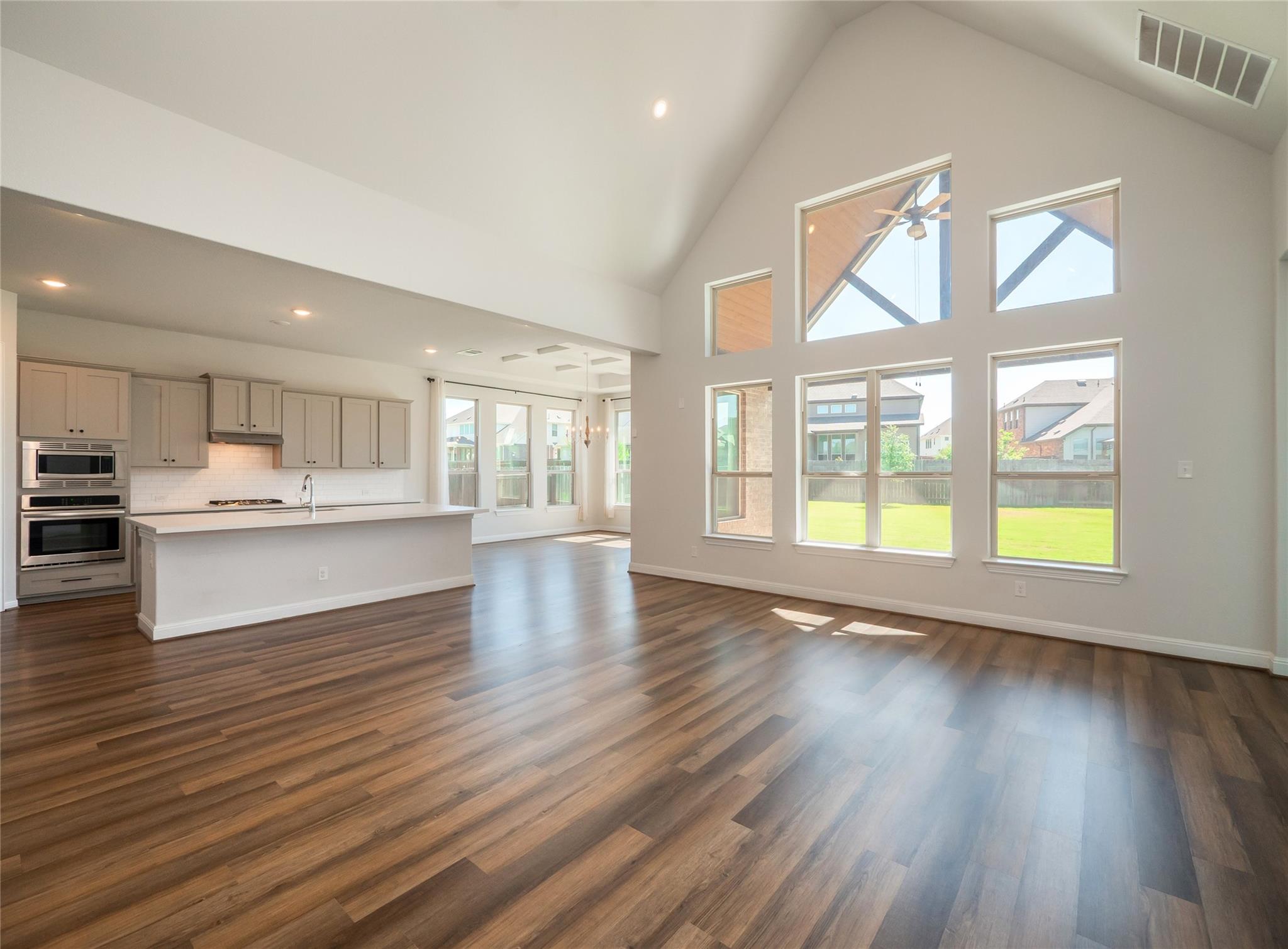 2320 Lucky Ln, Leander, TX 78641