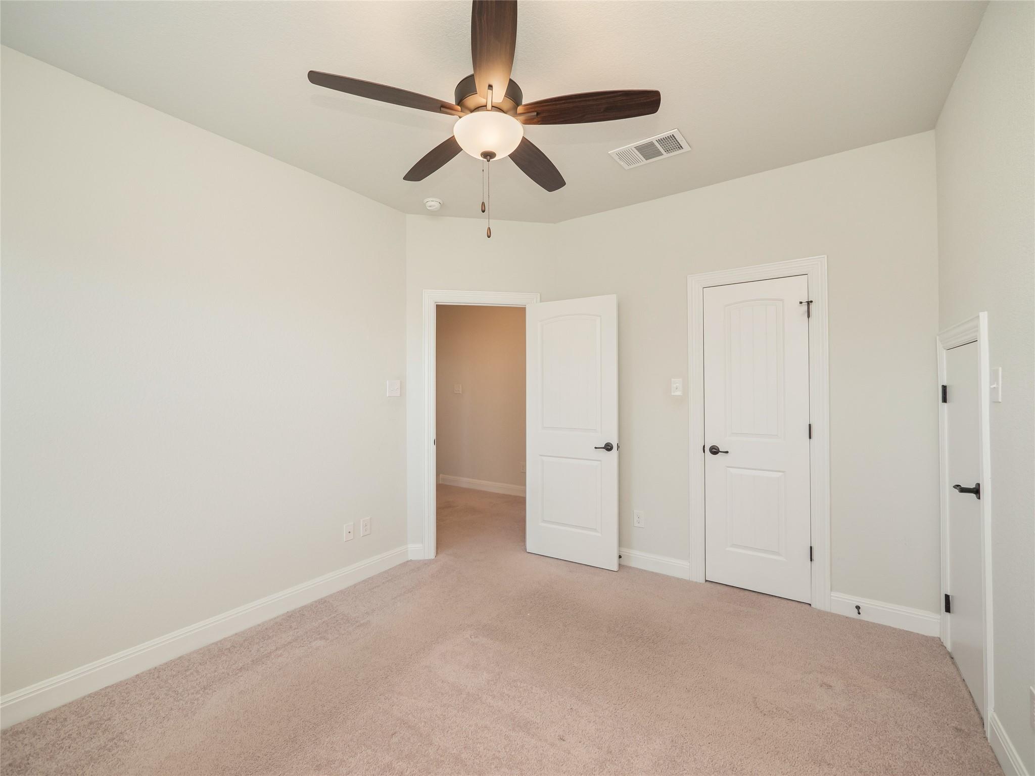 2320 Lucky Ln, Leander, TX 78641