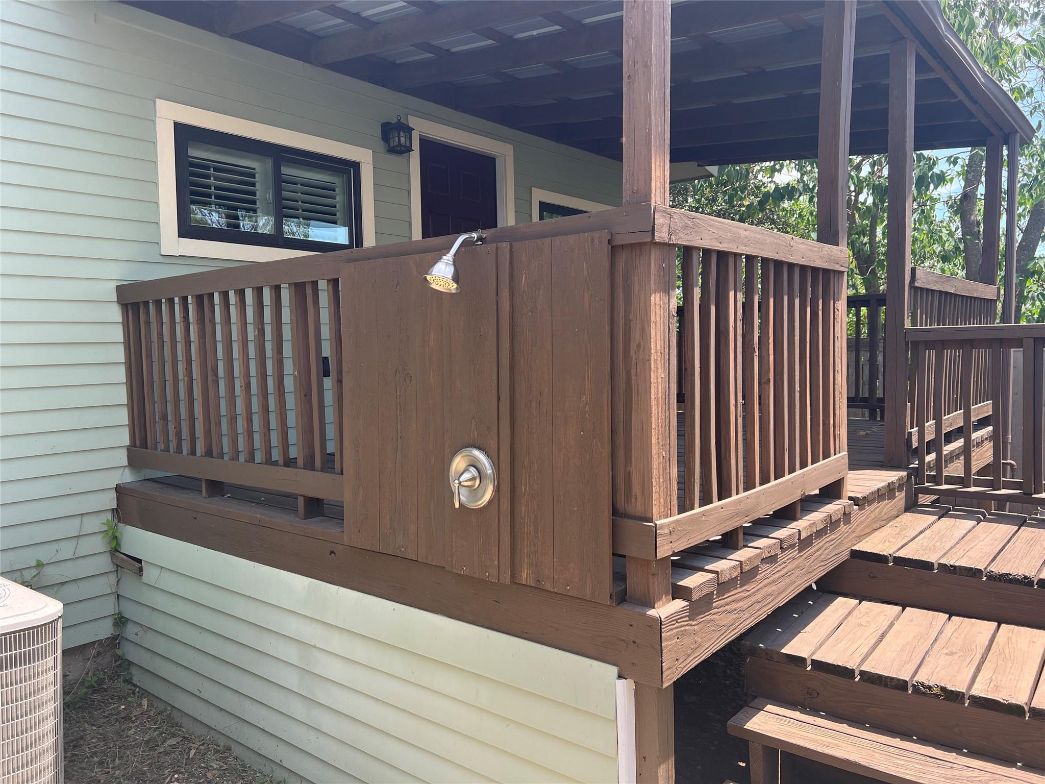 15303 TEXAS St, Austin, TX 78734