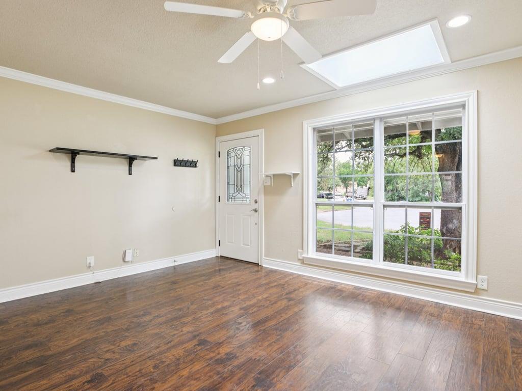 3811 Byron Dr, Austin, TX 78704