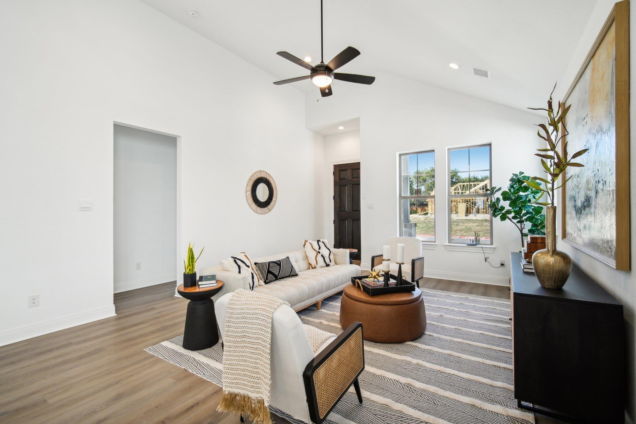 321 Orleanian Dr, Buda, TX 78610