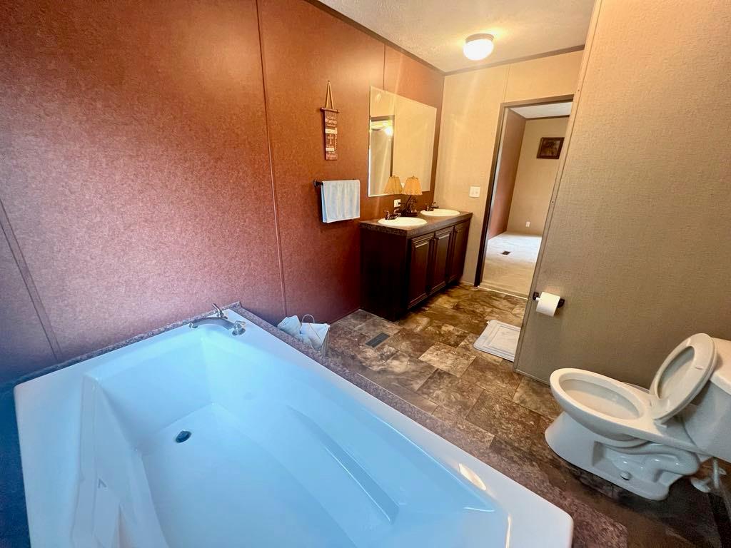 112 S Fitzwilliams Ln, Bastrop, TX 78602