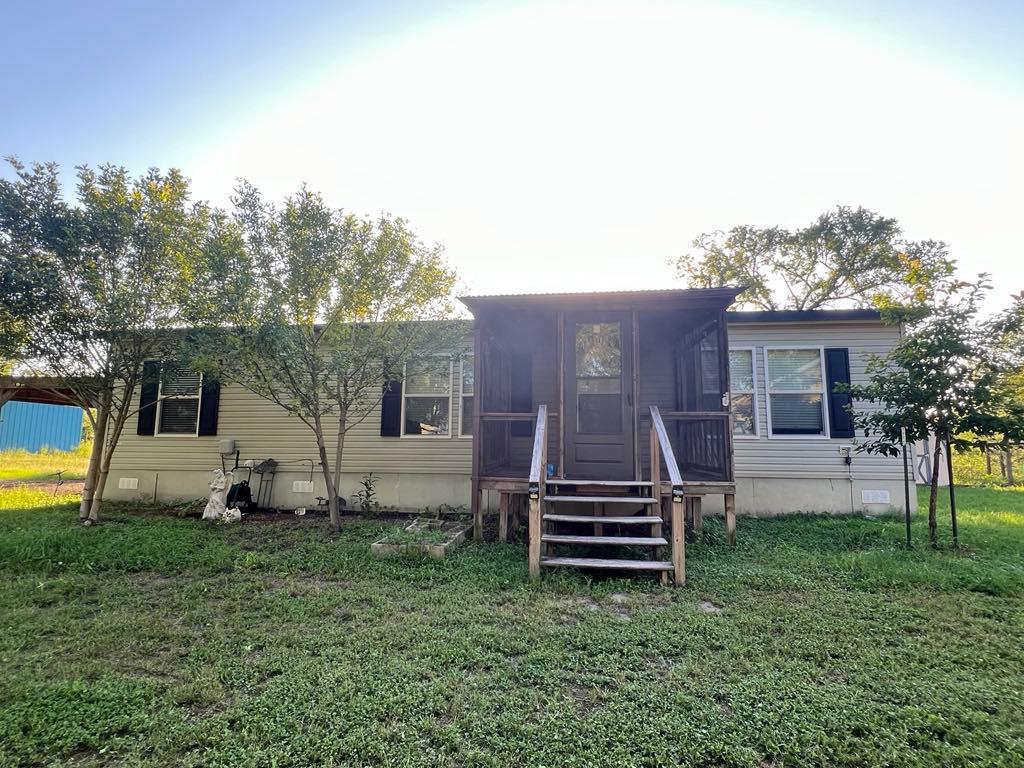 112 S Fitzwilliams Ln, Bastrop, TX 78602