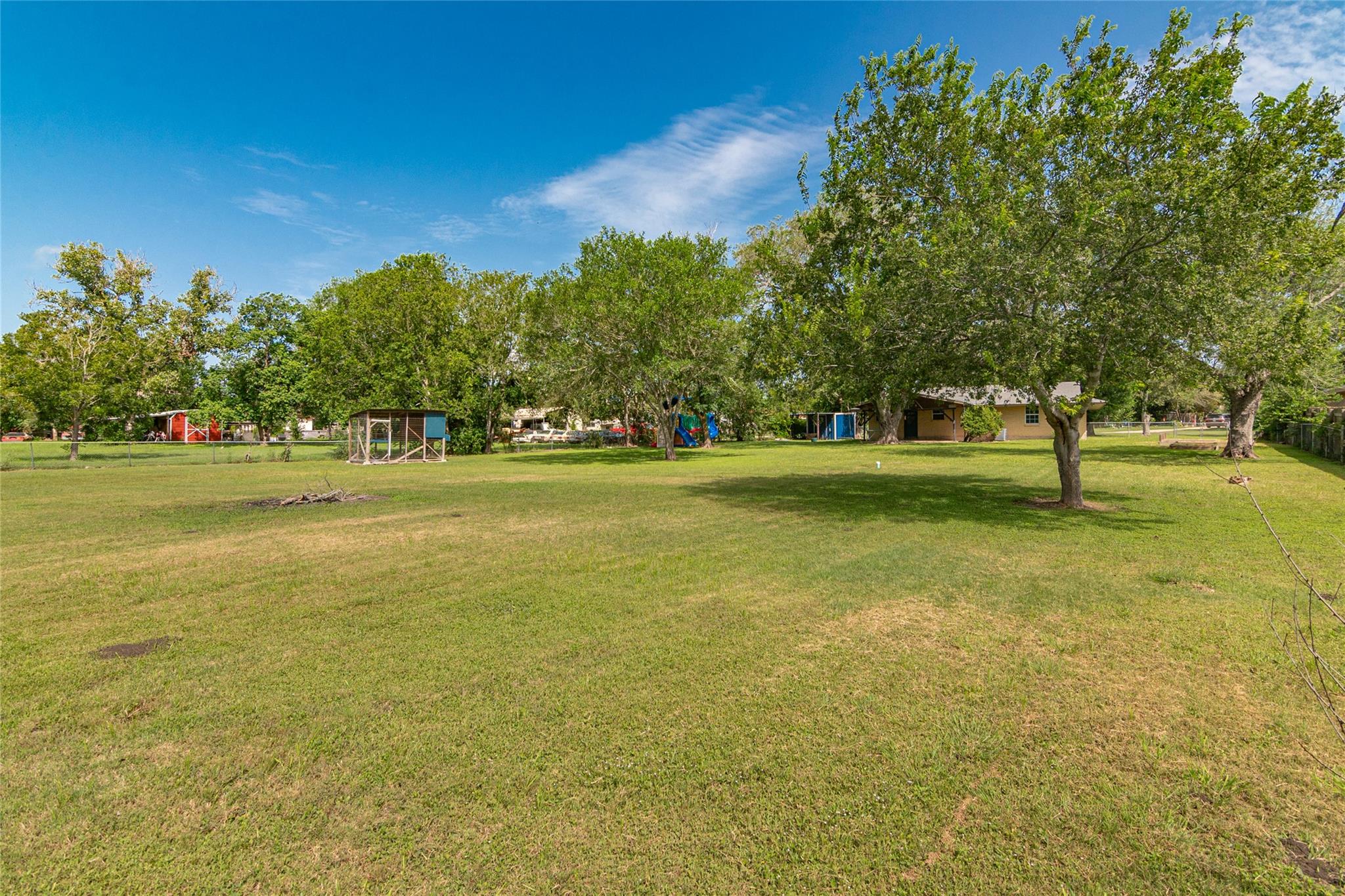 133 Country Acres Dr, Seguin, TX 78155