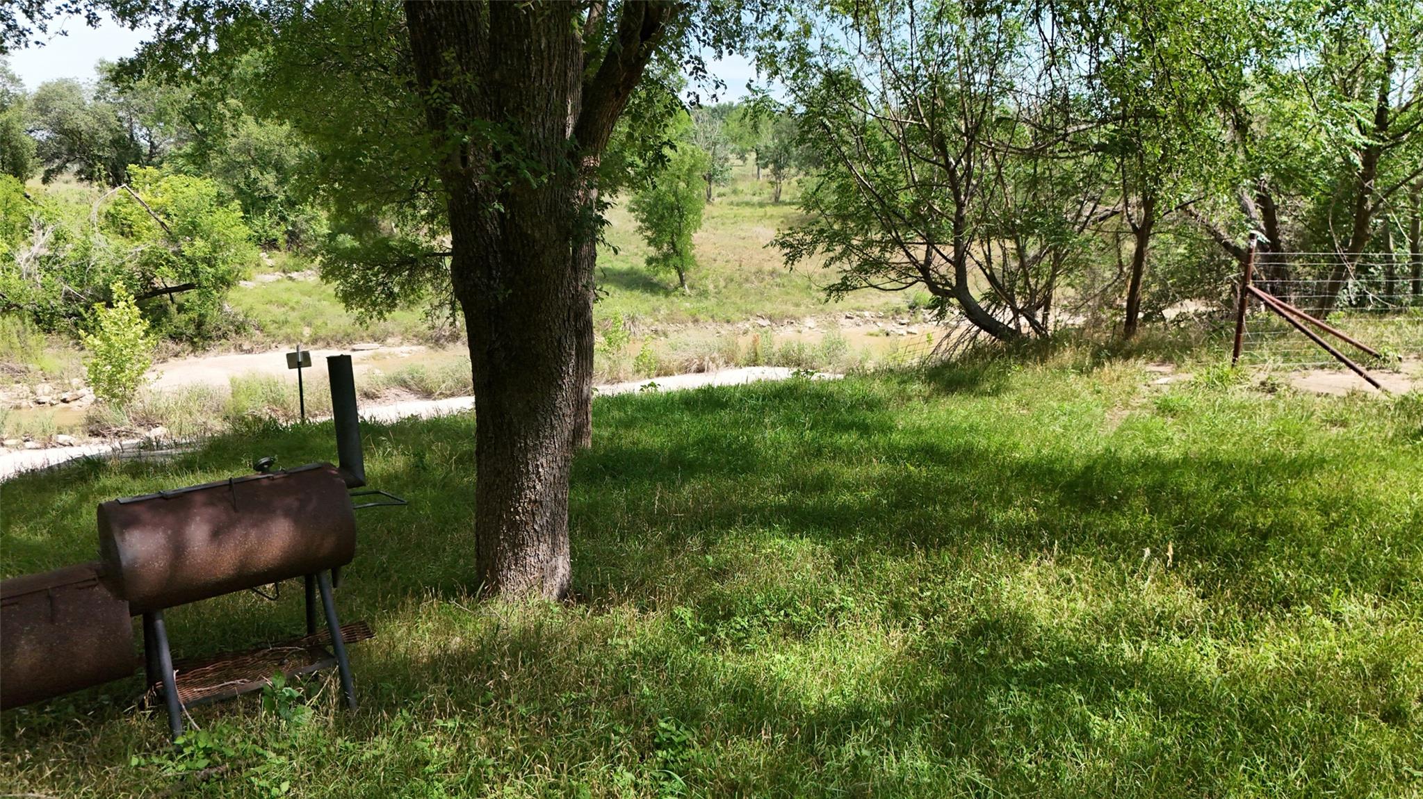 835 County Road 256, Liberty Hill, TX 78642