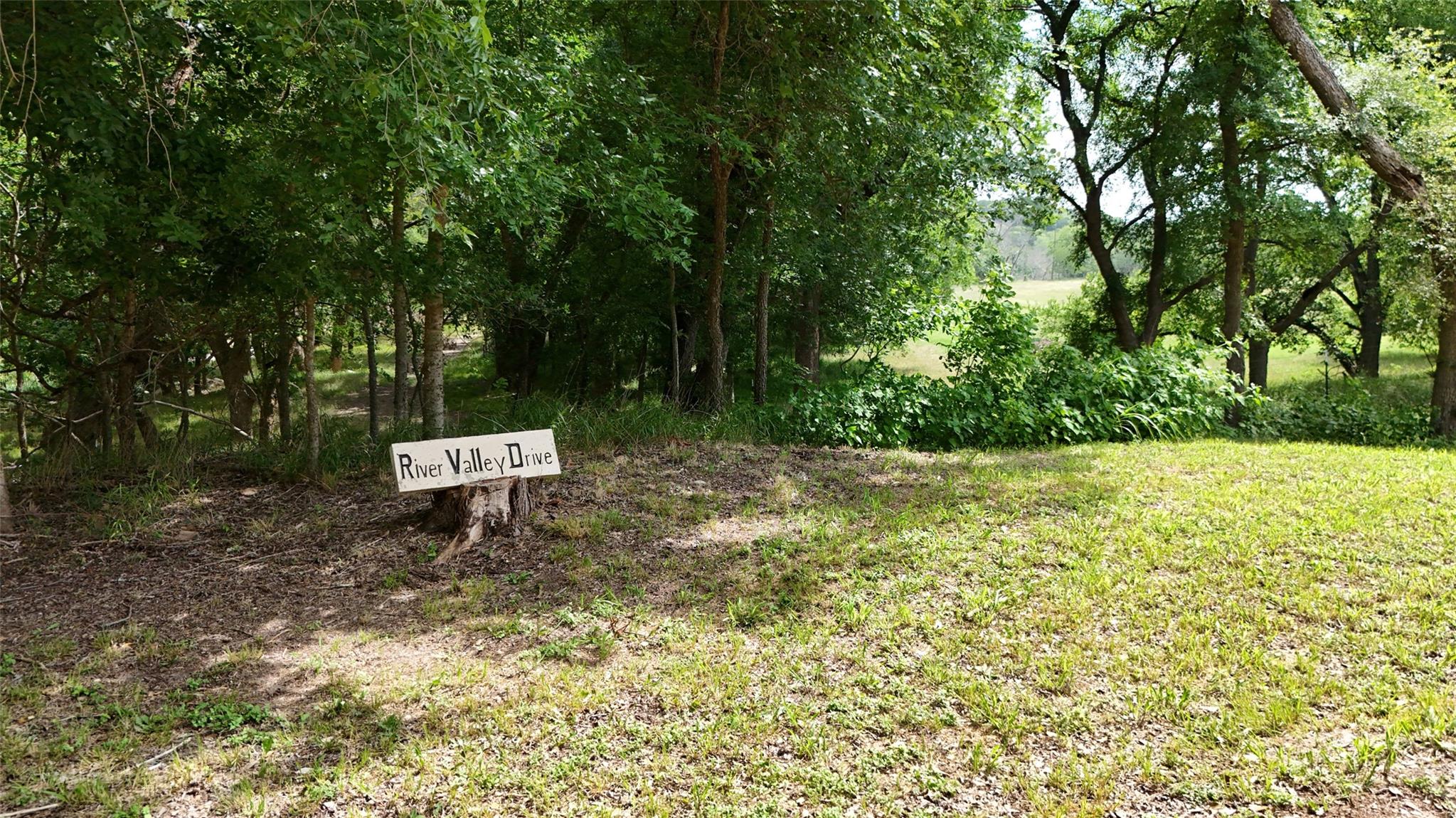 835 County Road 256, Liberty Hill, TX 78642