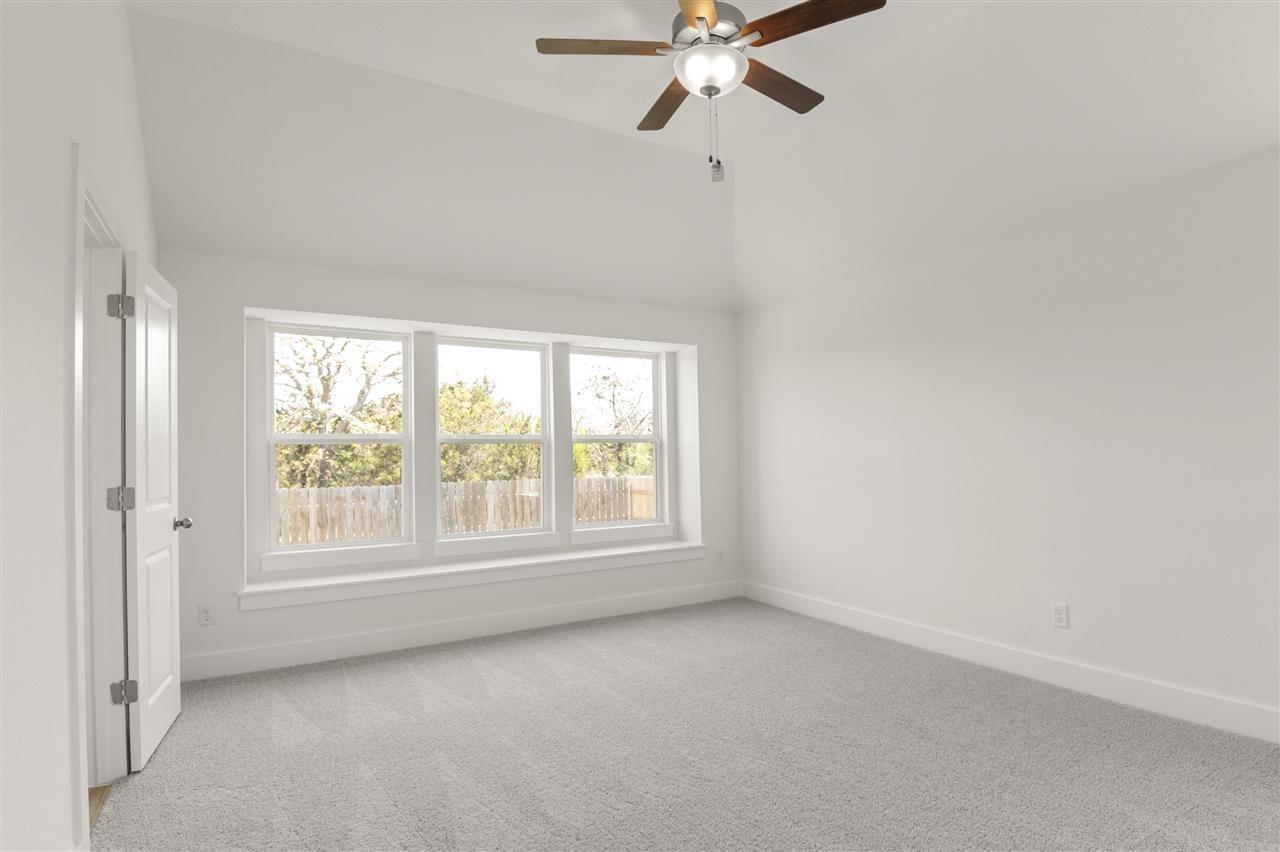 401 Lucky Ave, Bertram, TX 78605