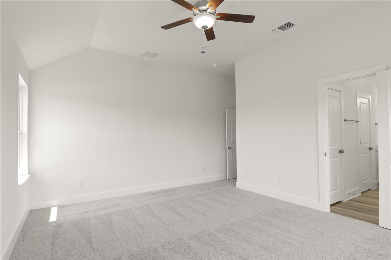 401 Lucky Ave, Bertram, TX 78605