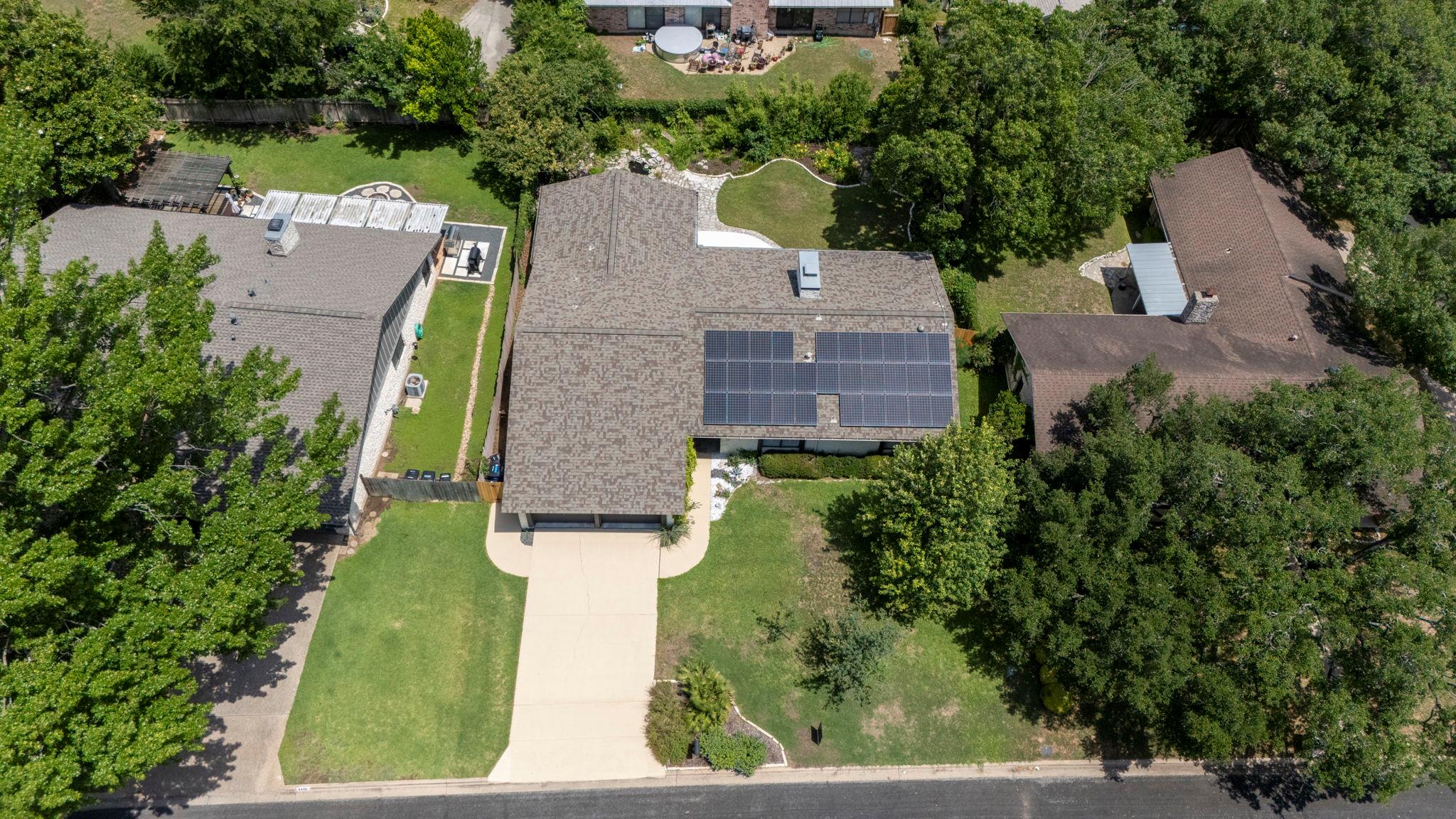 2404 Coral Ridge Cir, Austin, TX 78747