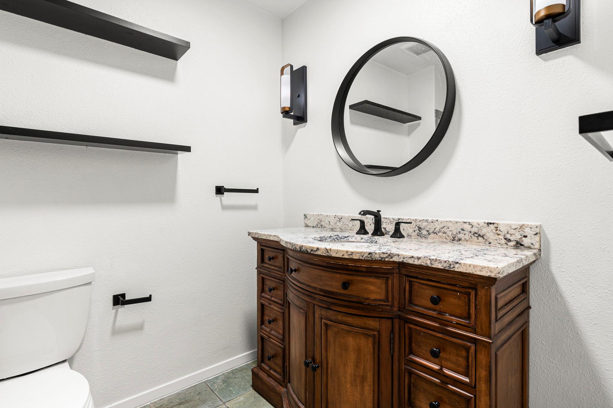 2404 Coral Ridge Cir, Austin, TX 78747