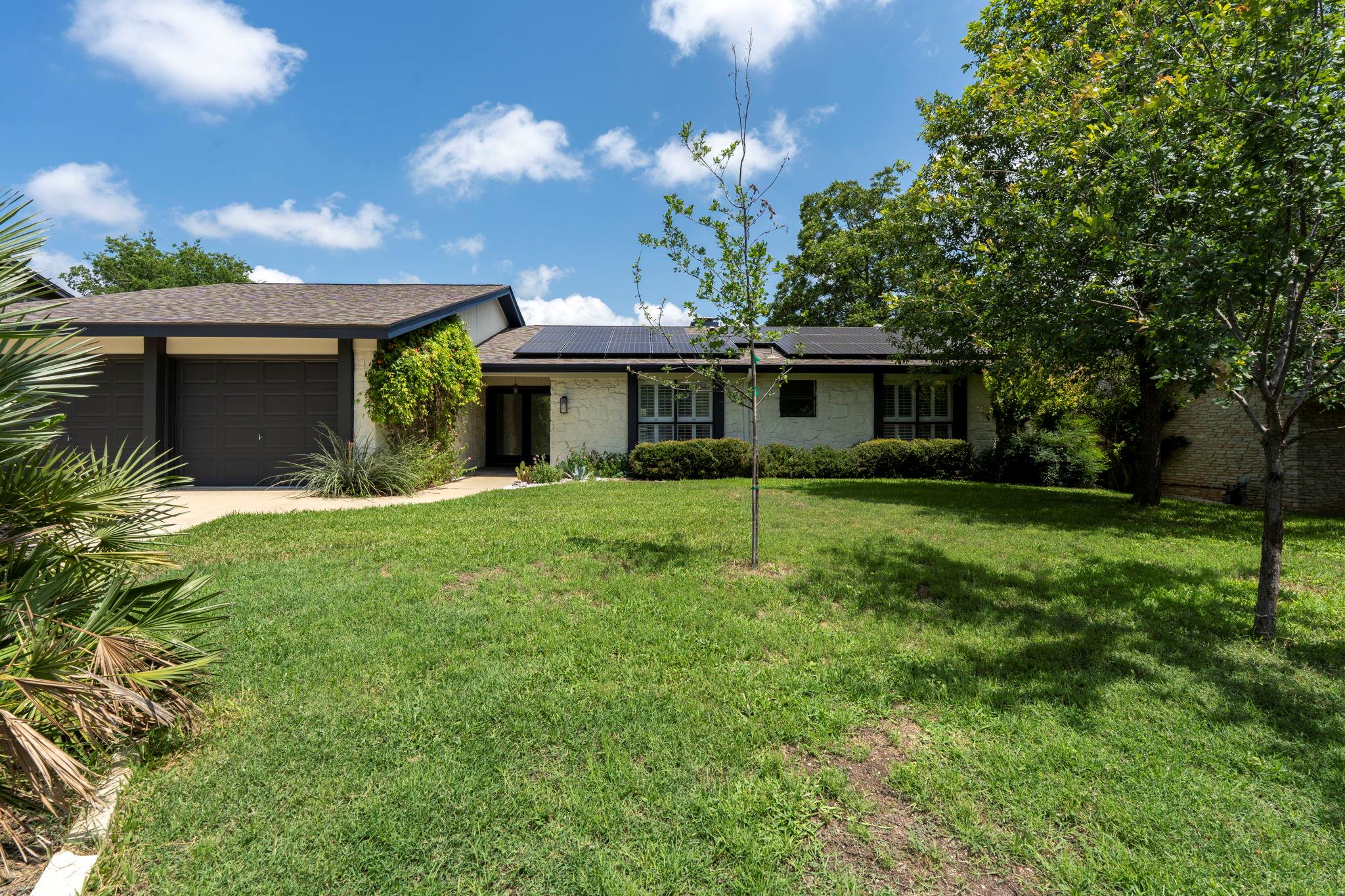 2404 Coral Ridge Cir, Austin, TX 78747