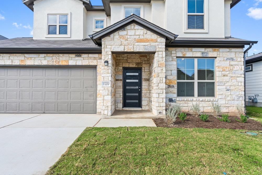 13200 Ditka Dr, Austin, TX 78652
