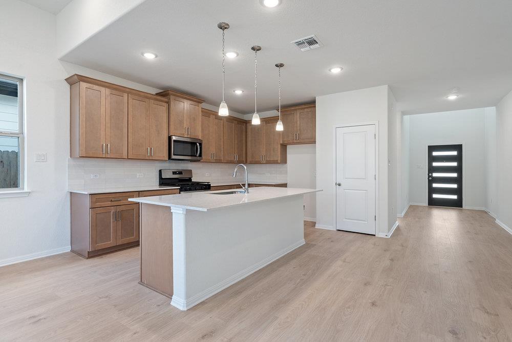 13200 Ditka Dr, Austin, TX 78652