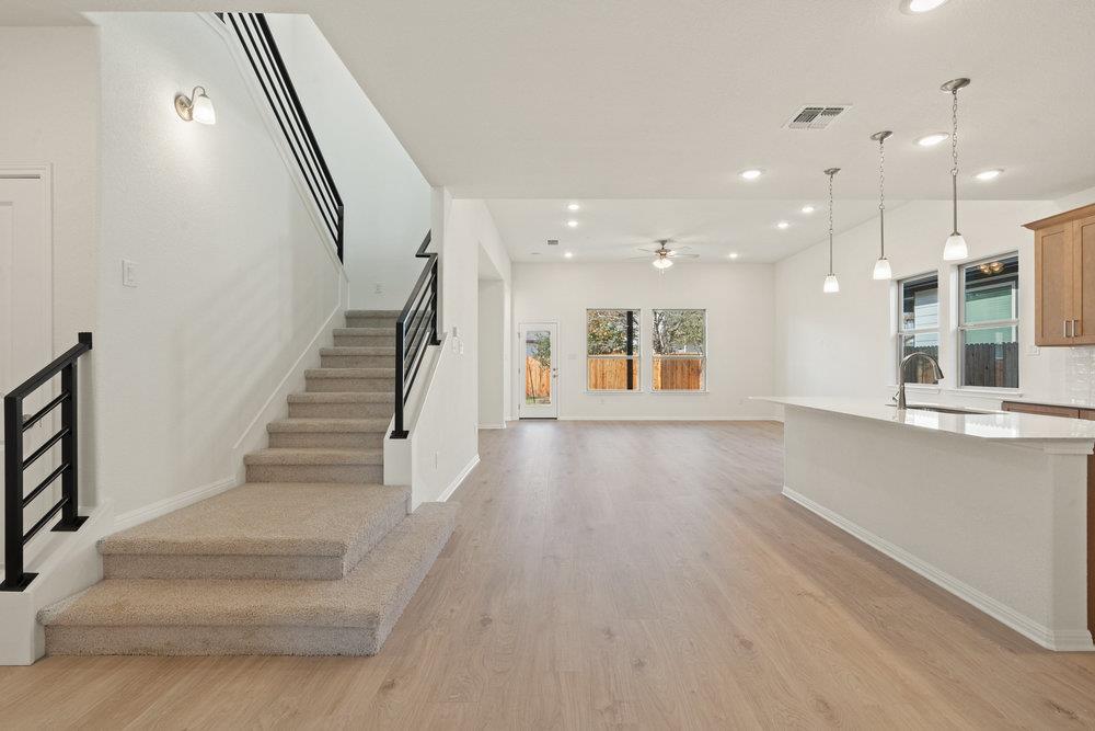 13200 Ditka Dr, Austin, TX 78652