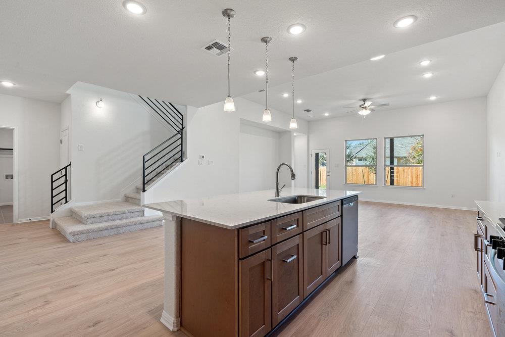 13200 Ditka Dr, Austin, TX 78652