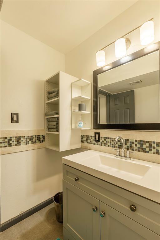 3431 N Hills Dr # 115, Austin, TX 78731