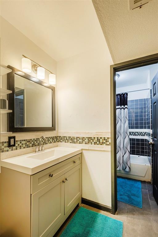 3431 N Hills Dr # 115, Austin, TX 78731